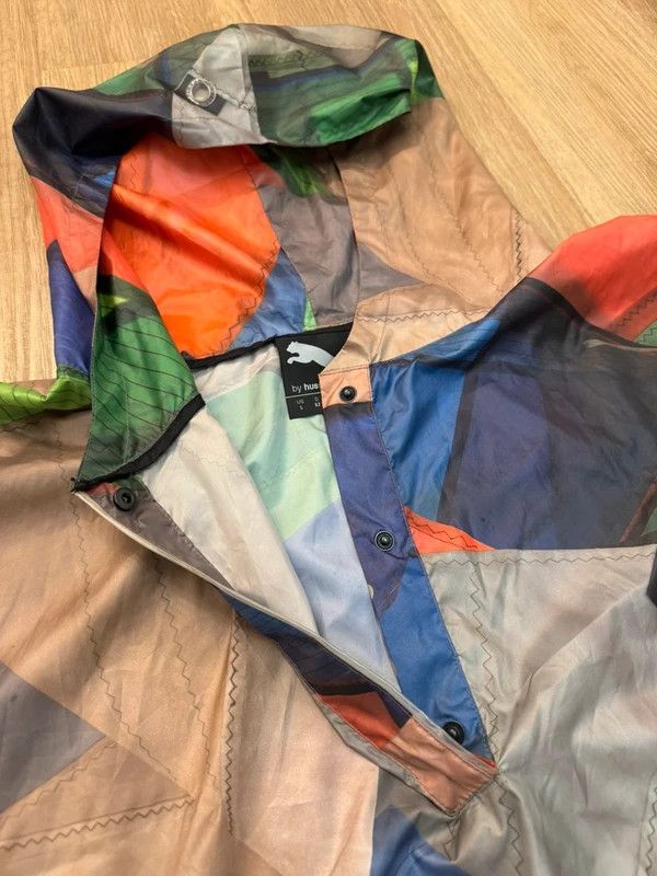 Hussein Chalayan Hussein Chalayan x Puma Poncho Jacket Abstract L 2006 rare Size US L / EU 52-54 / 3 - 8 Thumbnail