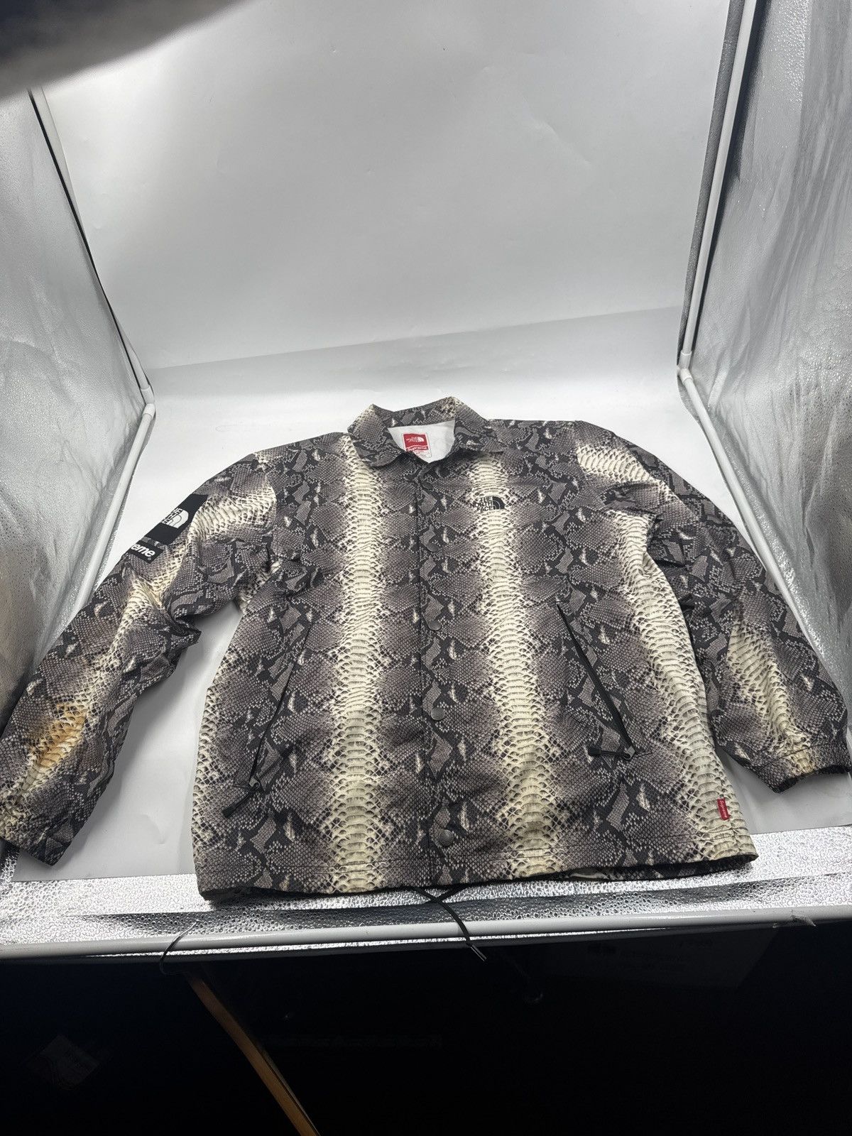 ジャケット・アウター Supreme North Face Snakeskin Taped Seam Supreme The North Face Snakeskin Taped Seam Coaches Jacket