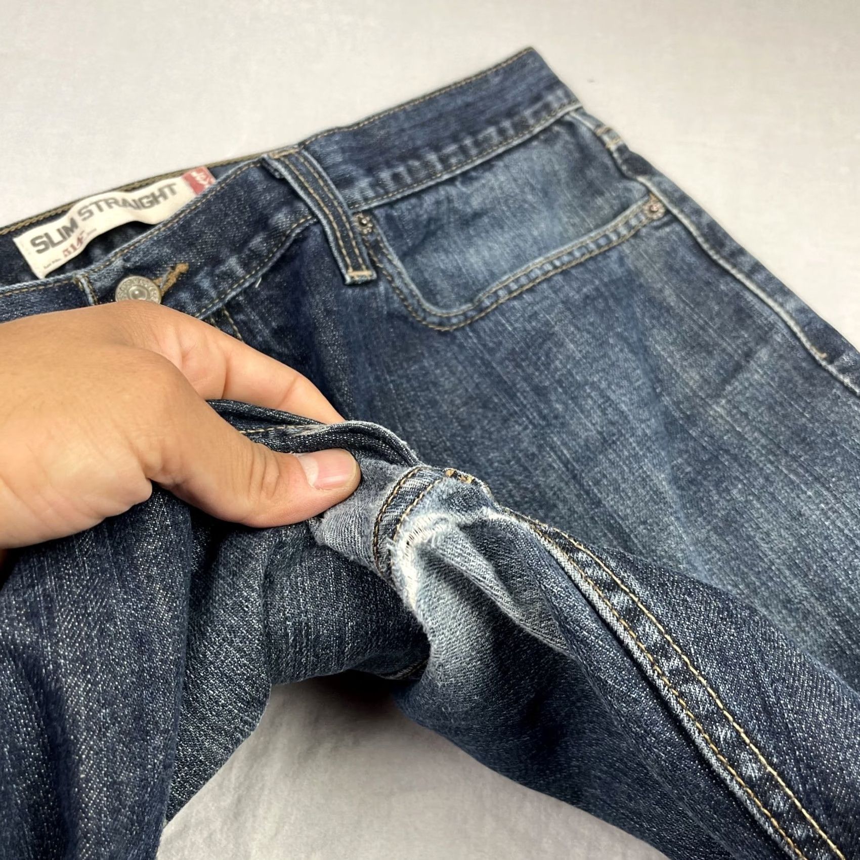 Levi's Levi's 514 Jeans Mens 38x32 Blue Denim Slim Straight Distressed Red Tab USA Logo 5-Pocket Jeans Mens Regular Jeans Size US 38 / EU 54 - 4 Thumbnail