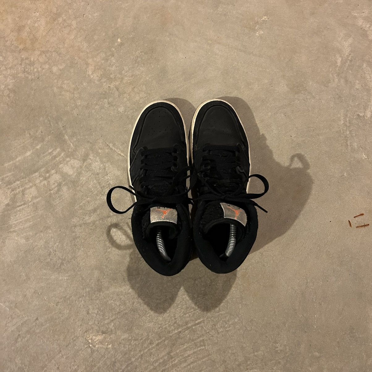 Jordan Brand × Nike Jordan 1 Mid Black Olive Canvas 2018 US 7.5 Size US 7.5 / EU 40-41 - 8 Thumbnail