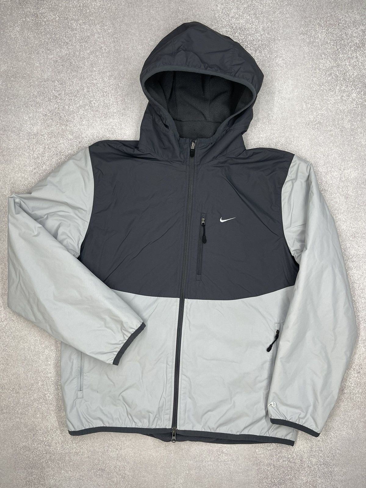 Nike Vintage Nike Athletic Nylon Jacket Basic Logo Swoosh Y2K TN Size US L / EU 52-54 / 3 - 2 Thumbnail
