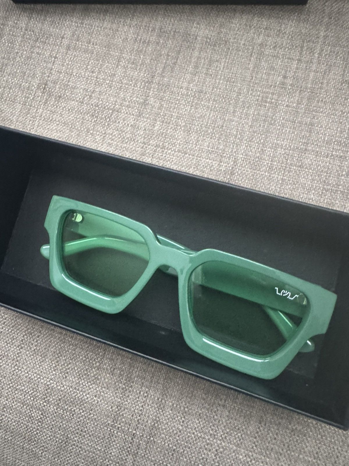 Other WHO CARES X JORDAN POOLE MATCHA GREEN SUNGLASSES Size ONE SIZE - 3 Thumbnail