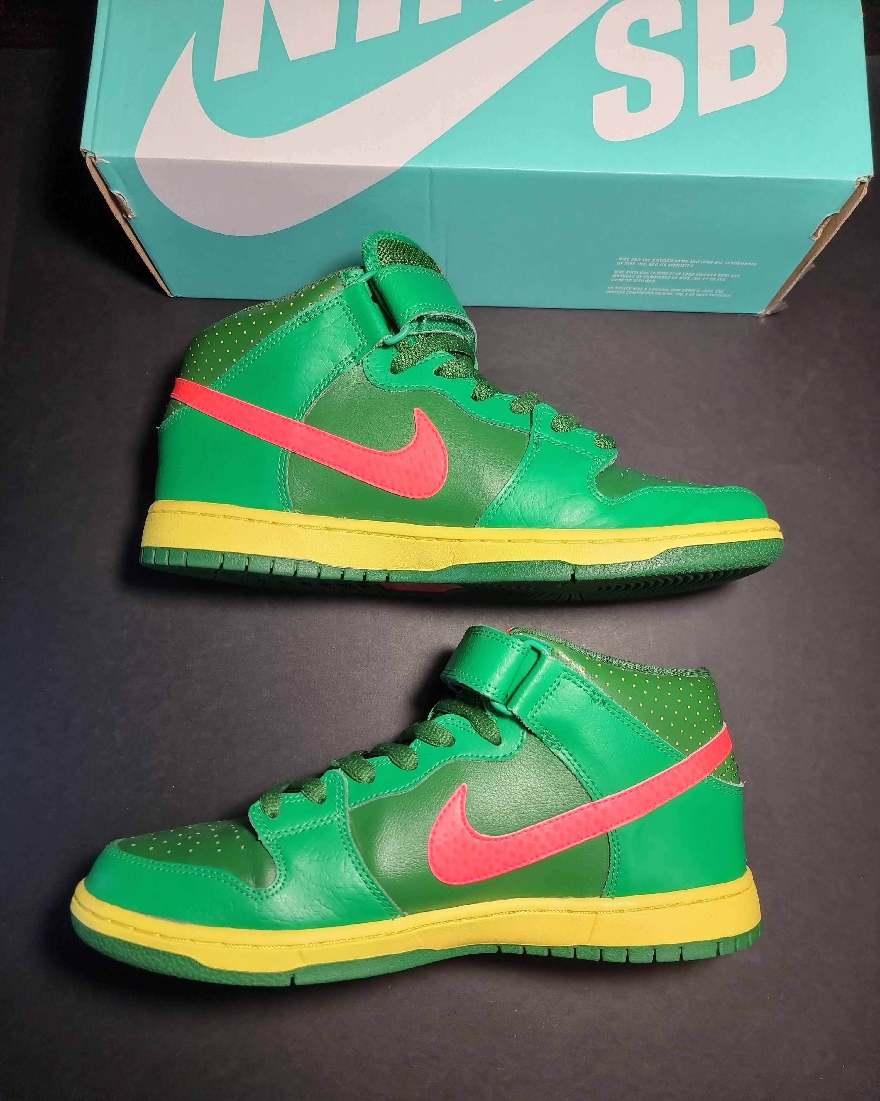 Nike SB Nike SB Dunk Mid Watermelon Size US 9.5 / EU 42-43 - 3 Thumbnail