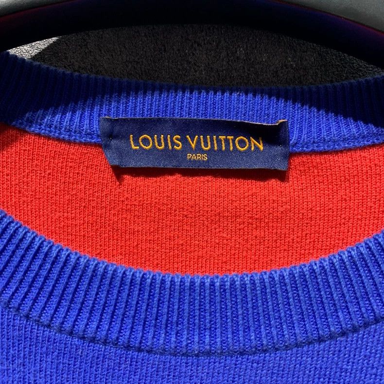 Louis Vuitton Louis Vuitton Red and blue gradient knitted sweater 2501-Ne Size US L / EU 52-54 / 3 - 4 Thumbnail