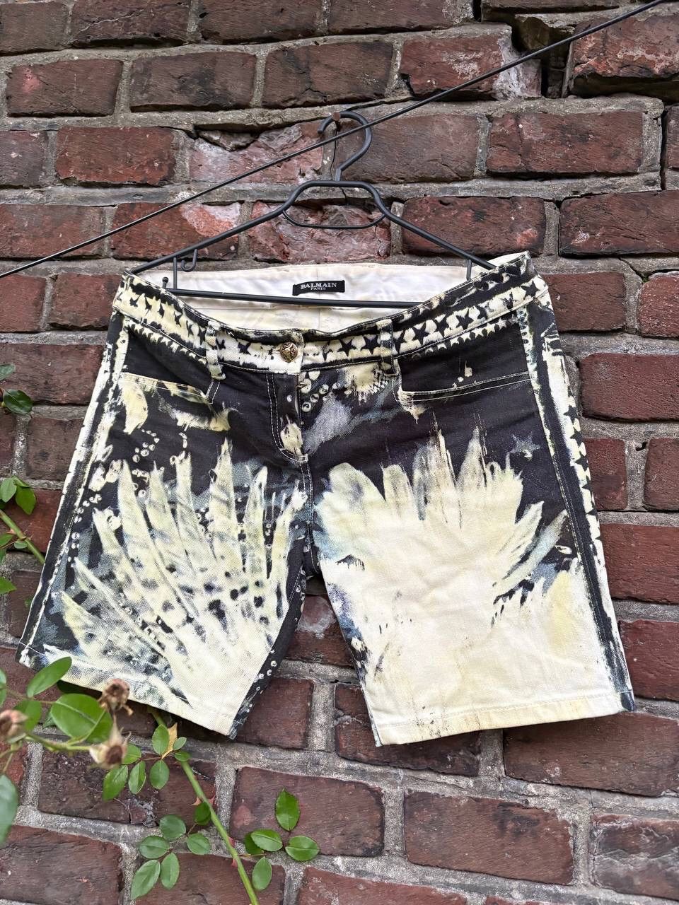 Balmain Balmain Rare Shorts Size US 38 / EU 54 - 1 Thumbnail
