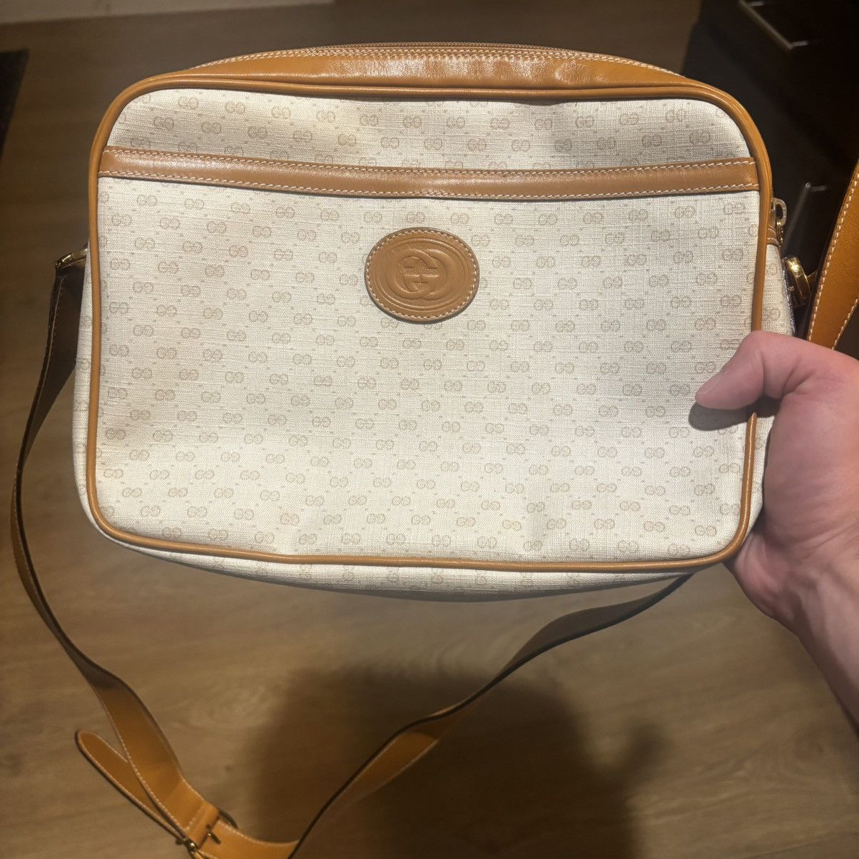 Gucci Gucci Monogram Cross Body Bag Leather Strap Gold / White Size ONE SIZE - 1 Thumbnail