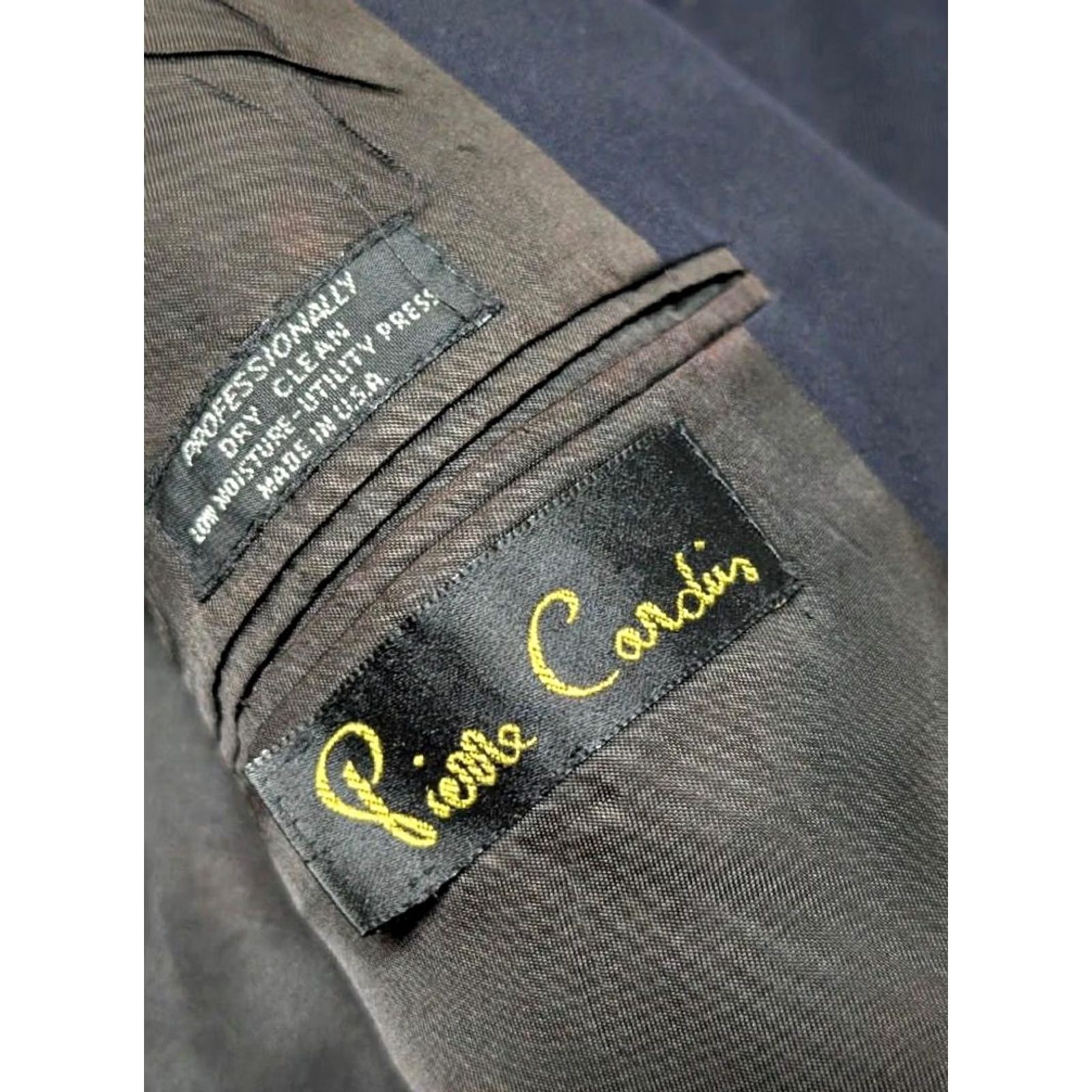 Pierre Cardin VINTAGE Pierre Cardin blazer jacket Navy blue double-breasted 44R Wool Wool Blazer Men USMade Navy Mens Size 44R - 7 Thumbnail