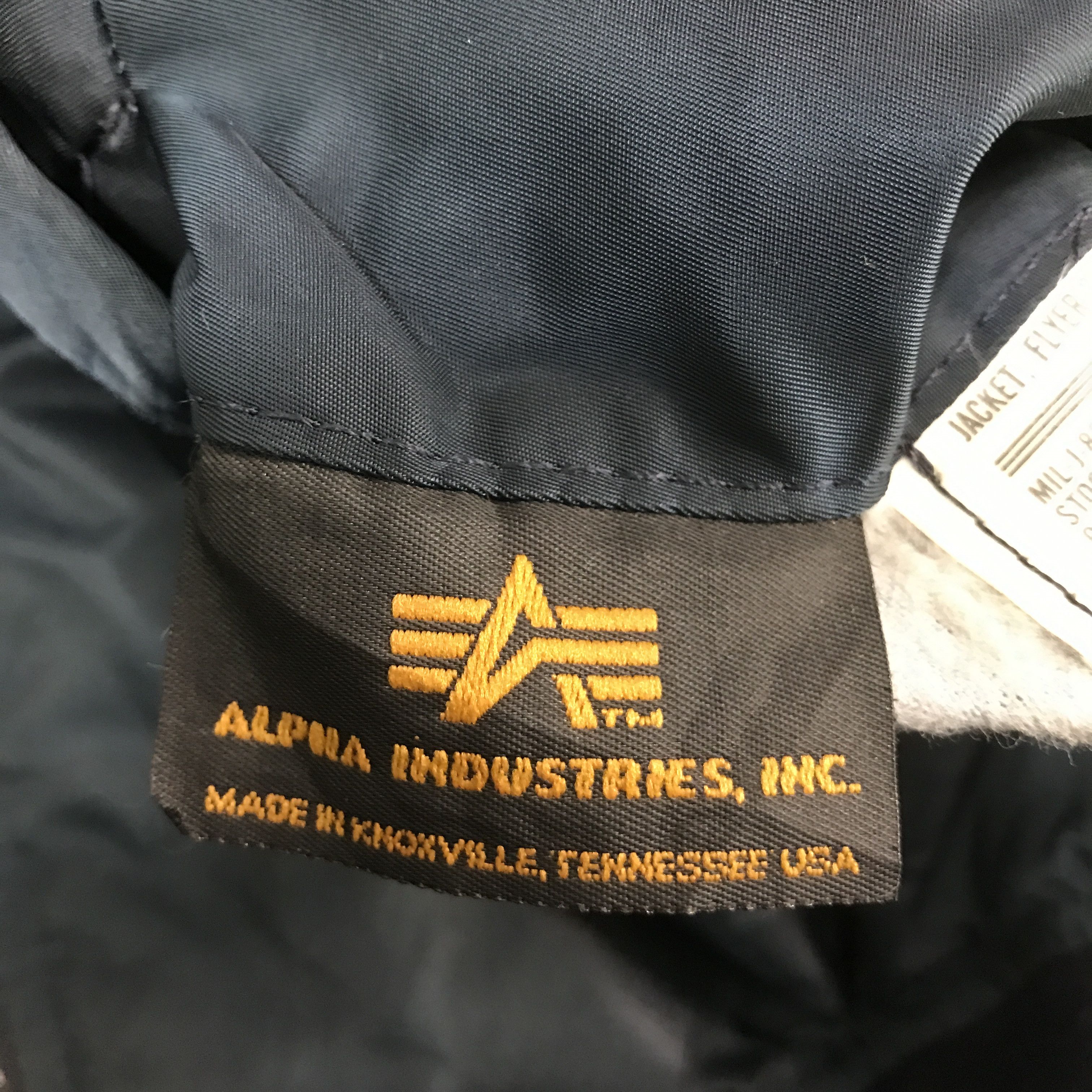 Alpha Industries VTG ALPHA INDUSTRIES NAVY BOMBER JACKET Size US XL / EU 56 / 4 - 11 Thumbnail