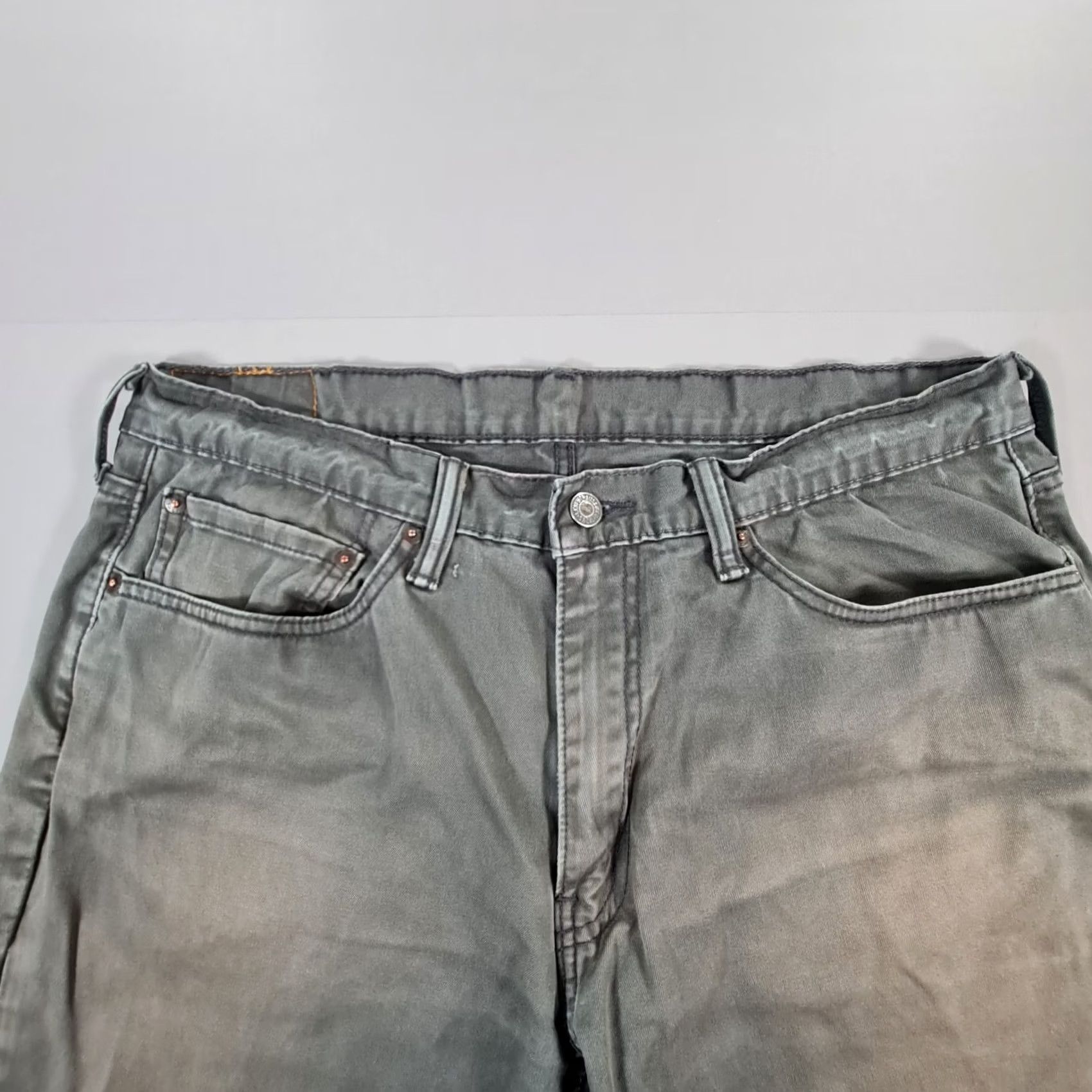 Levi's Levis 541 Jeans Grey Denim Athletic Fit Straight Leg 34W 28L Stretch Cotton Elastane 5-Pocket Mens Size US 34 / EU 50 - 2 Thumbnail