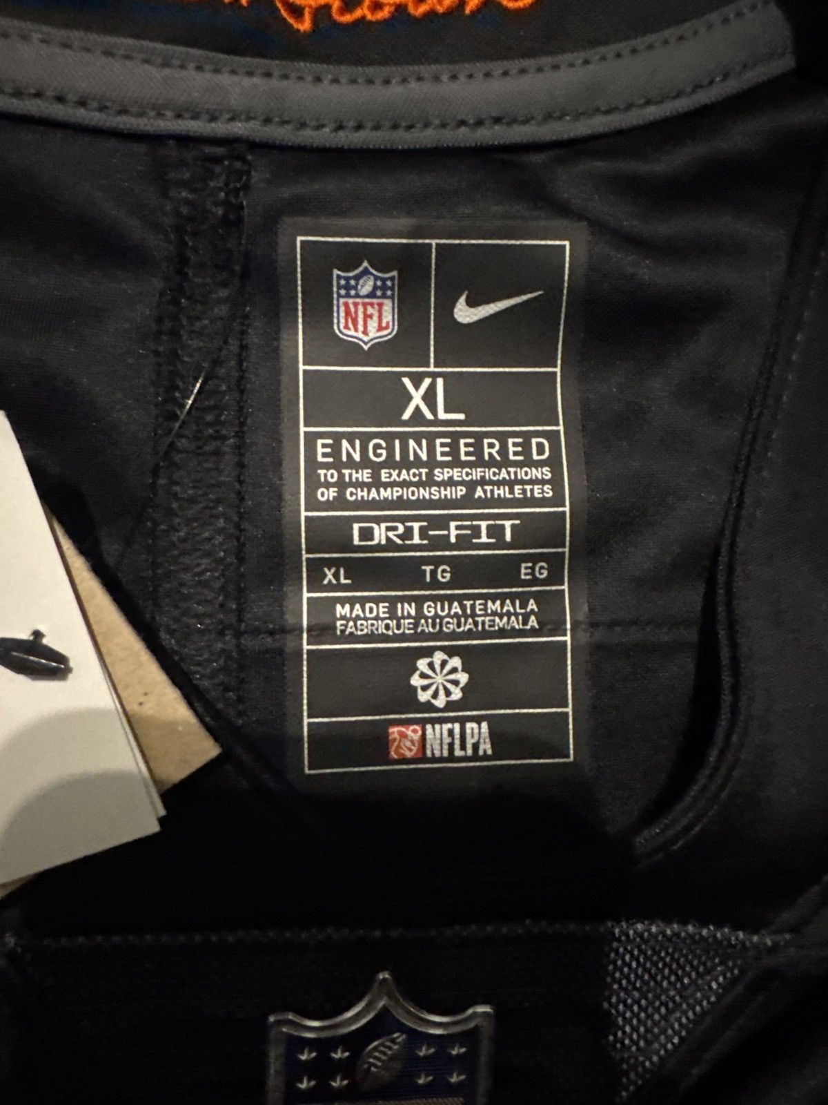 Nike Joe Mixon #28 Cincinnati Bengals Black Jersey Size US XL / EU 56 / 4 - 4 Thumbnail