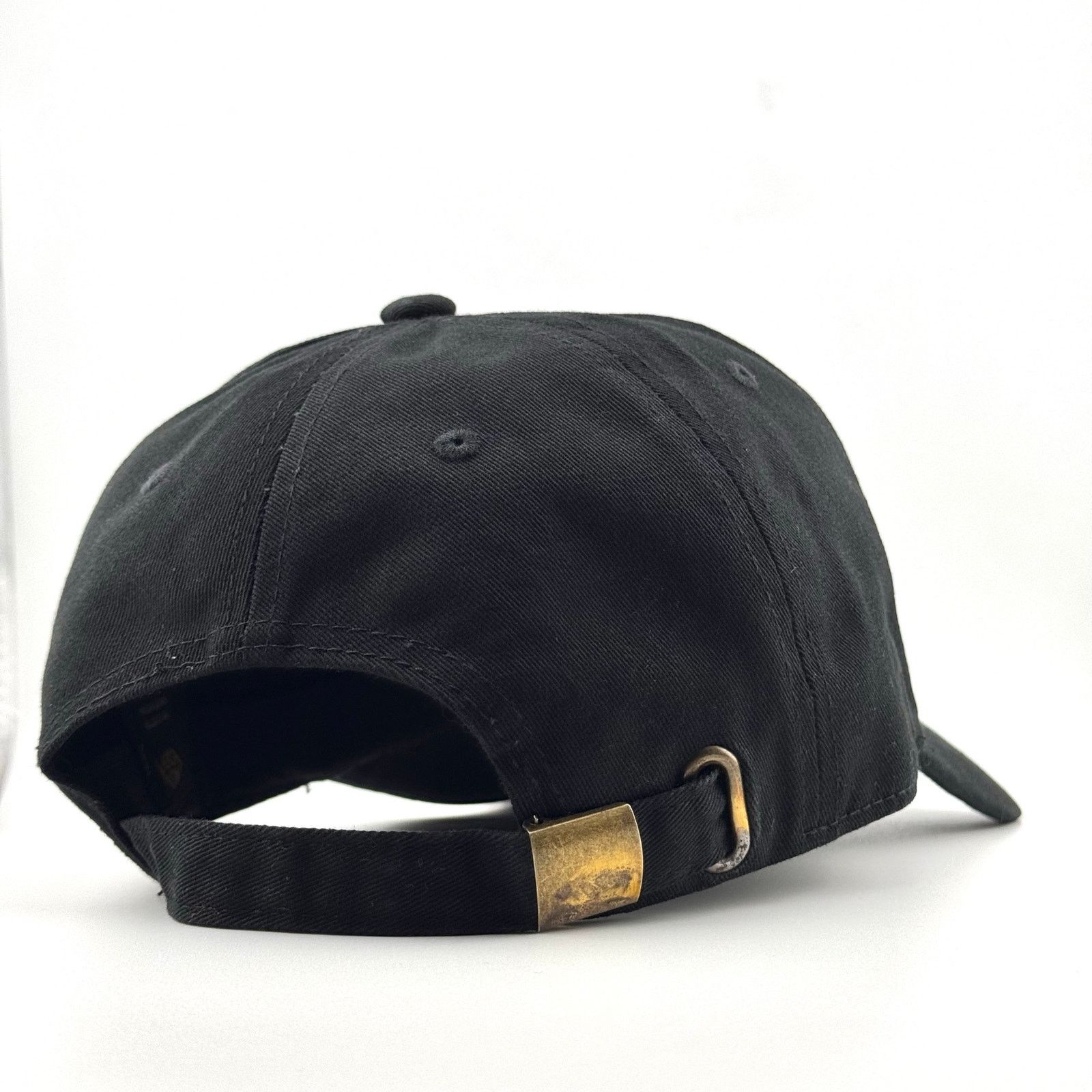 Other Invisible Friends NFT Cap Markus Magnusson Limited Merch Hat Size ONE SIZE - 3 Thumbnail
