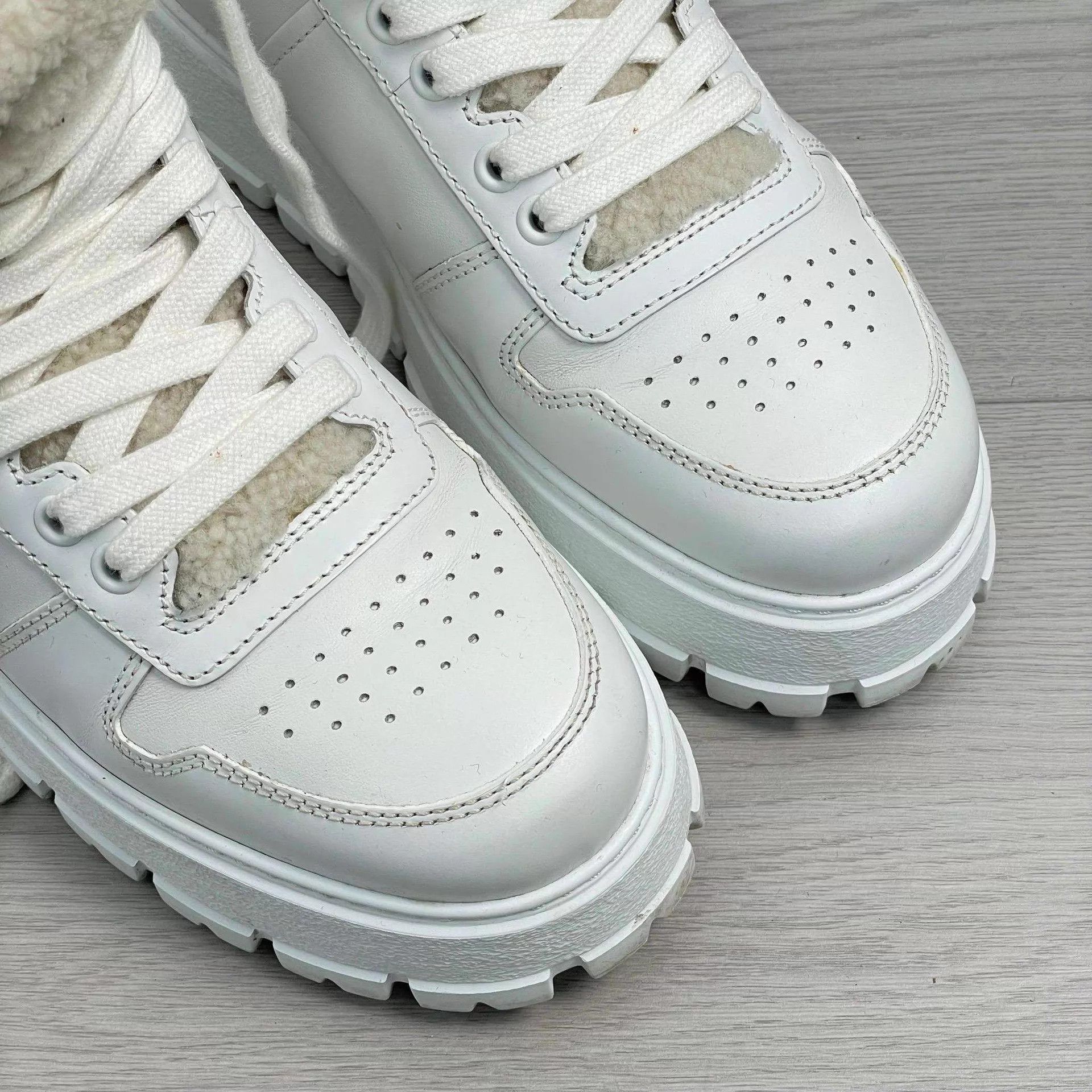 Prada Prada Cotton Fleece-Lined 38 Shoes Size US 7.5 / IT 37.5 - 6 Thumbnail