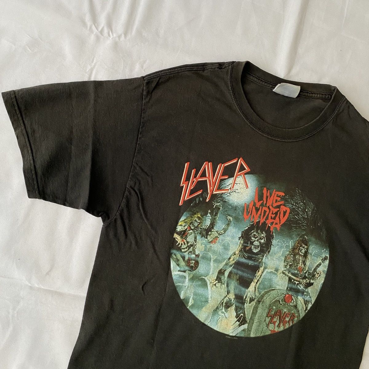 Band Tees × Vintage Vintage Slayer Live Undead Tees Size US M / EU 48-50 / 2 - 3 Thumbnail