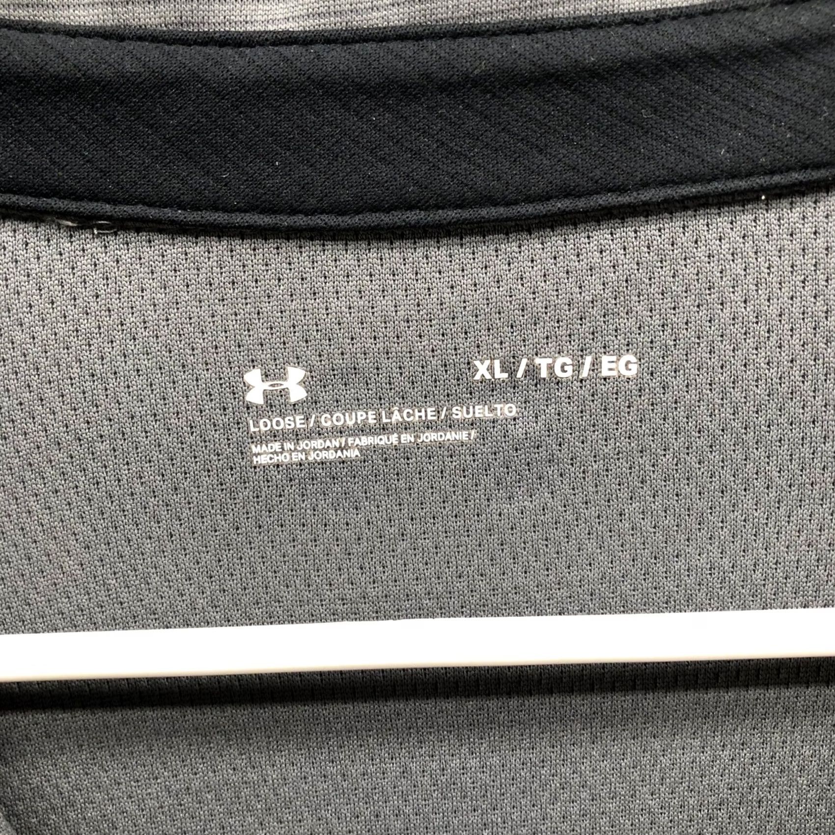 Under Armour Under Armour Polo Shirt Mens XL Gray Loose Fit Short Sleeve Active Size US XL / EU 56 / 4 - 5 Thumbnail