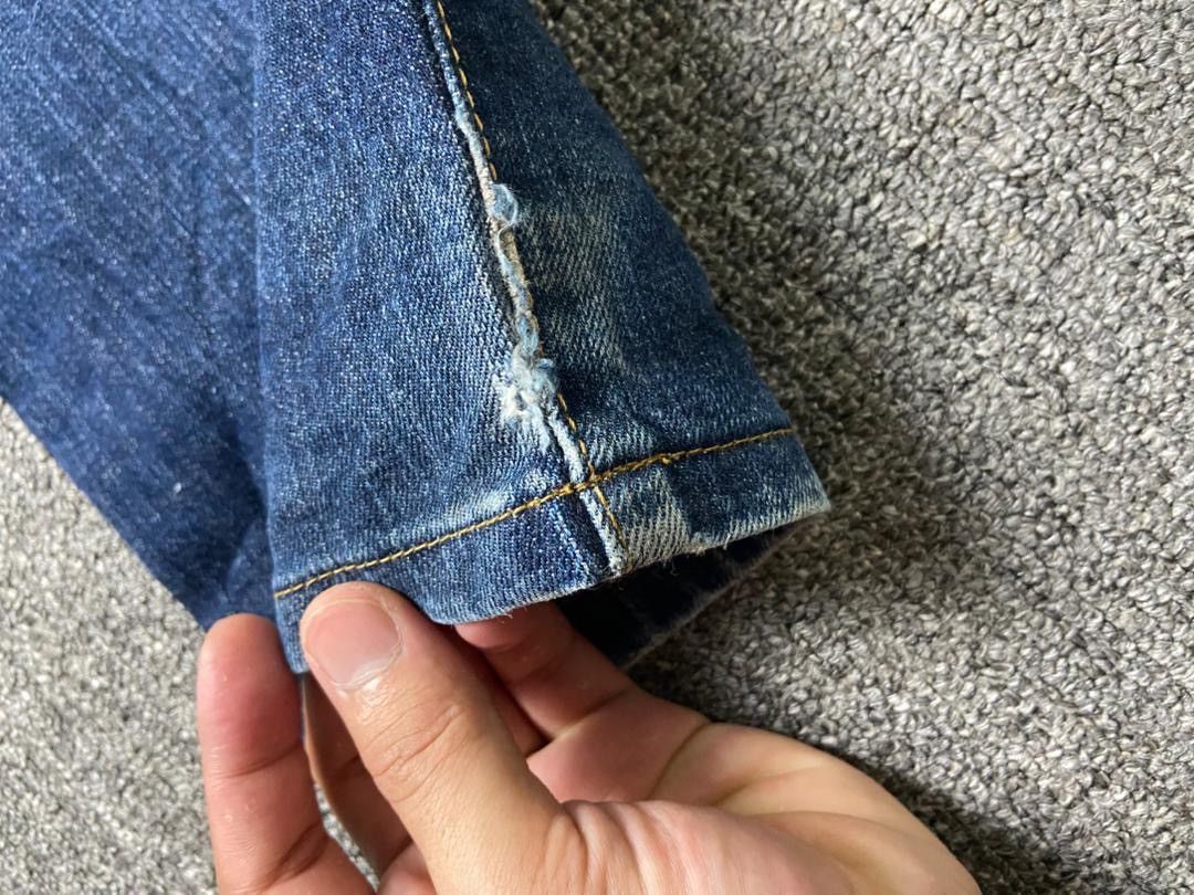 Wrangler Wrangler Distressed Jeans with Patches (197) Size US 31 - 7 Thumbnail