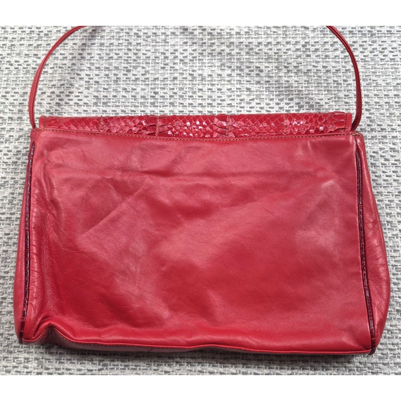 Vintage VINTAGE Meyers USA Womens Shoulder Bag Red SnakeSkin Leather Envelope Purse 80s Shoulder Bag Womens Medium Red Animal Print 90s Mens? Size ONE SIZE - 7 Thumbnail