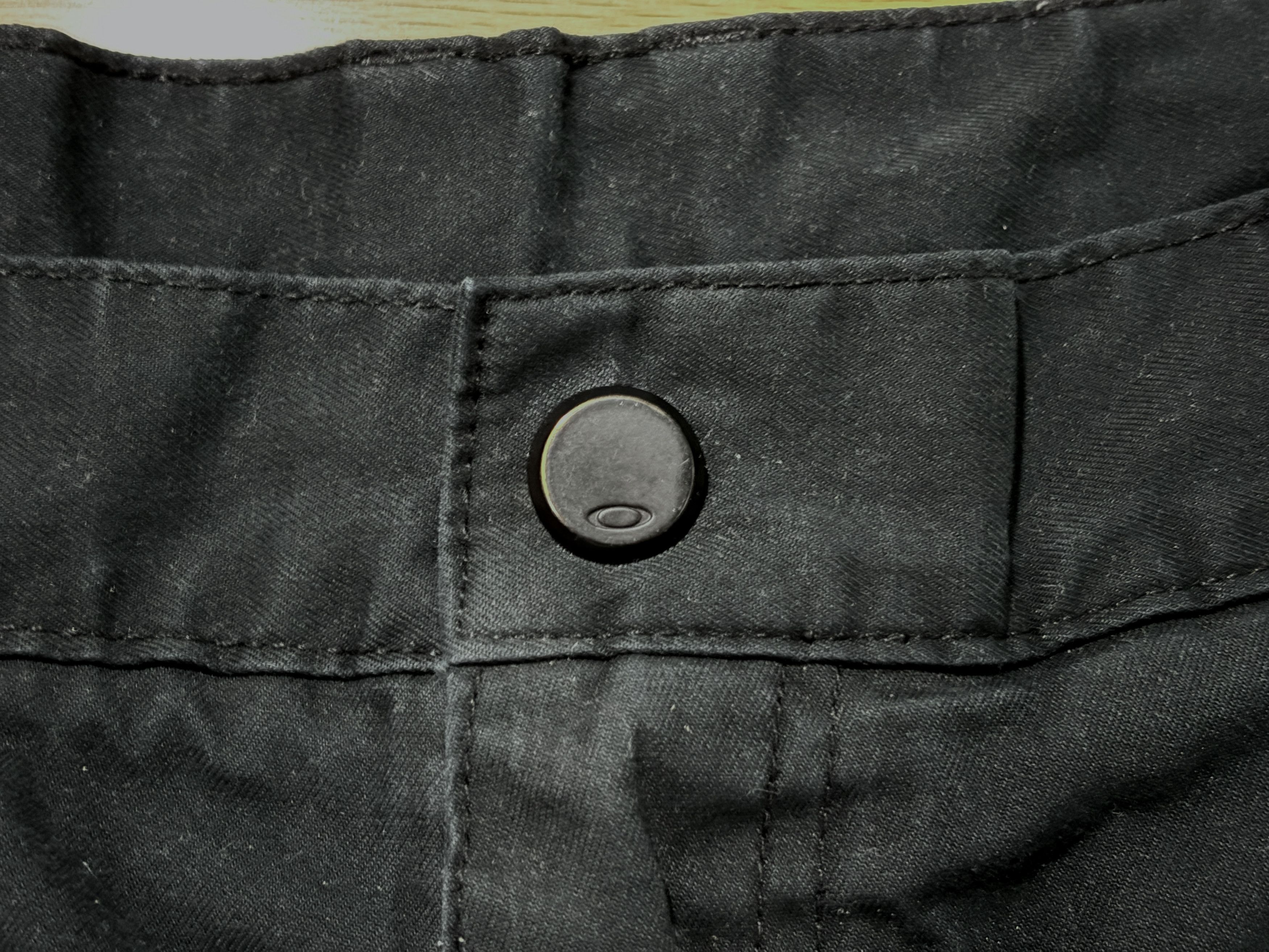 Oakley Vintage Oakley Tech Shorts Size US 34 / EU 50 - 2 Thumbnail