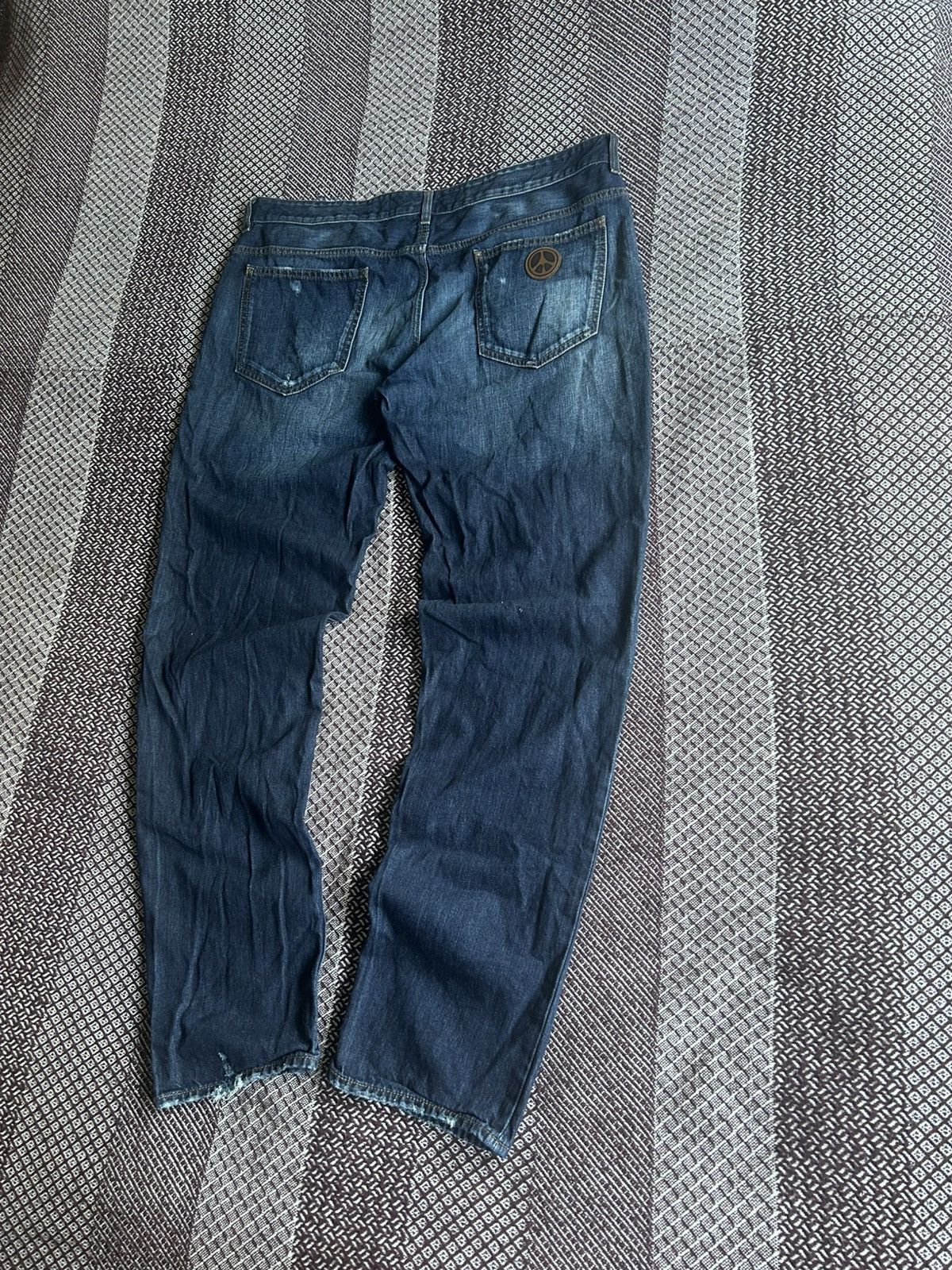 Moschino Vintage Love Moschino Denim Jeans Distressed Luxury Size 38 Size US 38 / EU 54 - 2 Thumbnail
