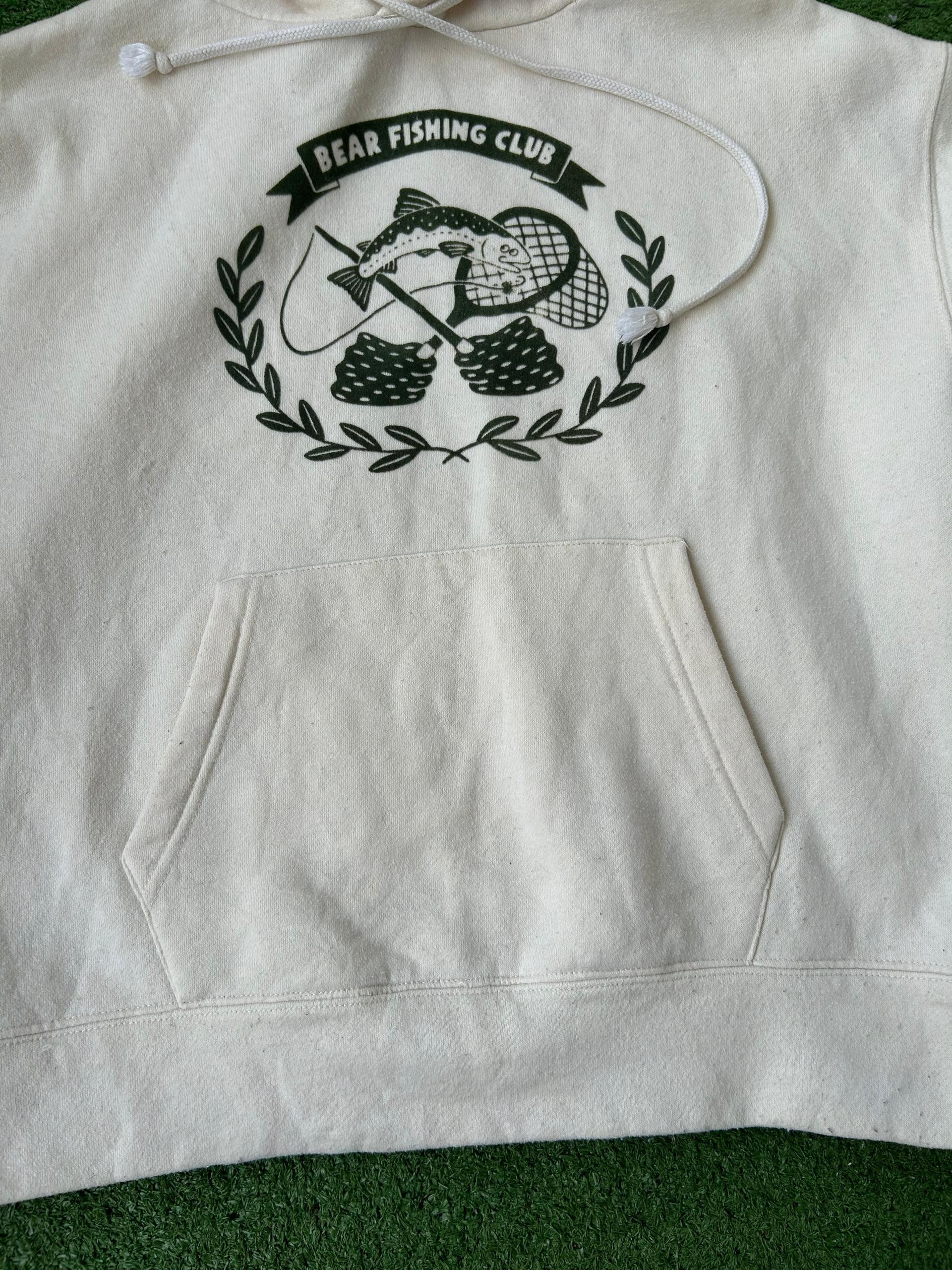 Vintage Vintage Bear Fishing Club Crop Top Hoodie Size US M / EU 48-50 / 2 - 4 Thumbnail