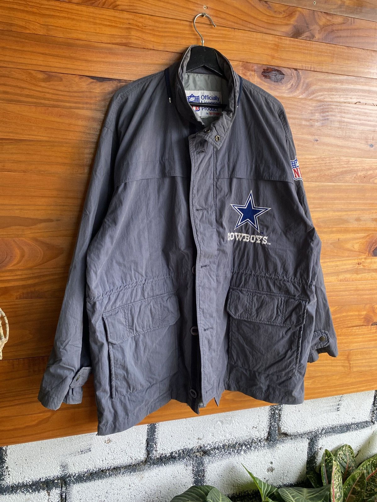 NFL Vintage NFL Dallas Cowboys Gray Jacket – Official Licensed Size US L / EU 52-54 / 3 - 5 Thumbnail