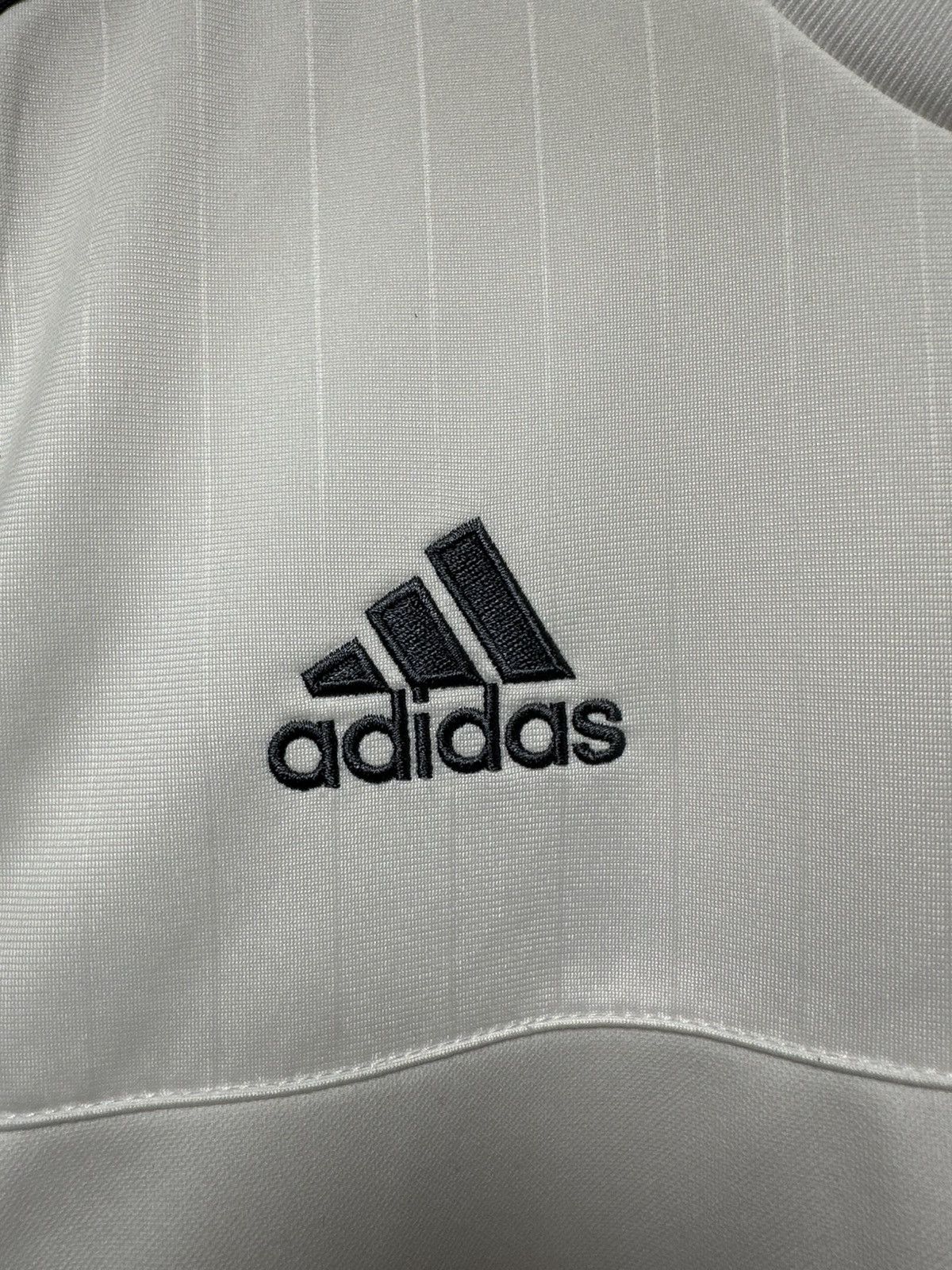 Adidas Adidas Real Madrid 2015 / 2016 Jersey Long Sleeve Size US M / EU 48-50 / 2 - 4 Thumbnail