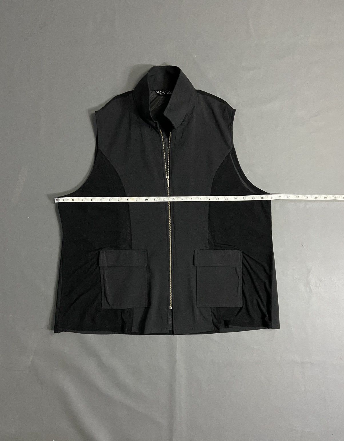 Japanese Brand Vest Blacked Rose Translucent Size US M / EU 48-50 / 2 - 10 Thumbnail