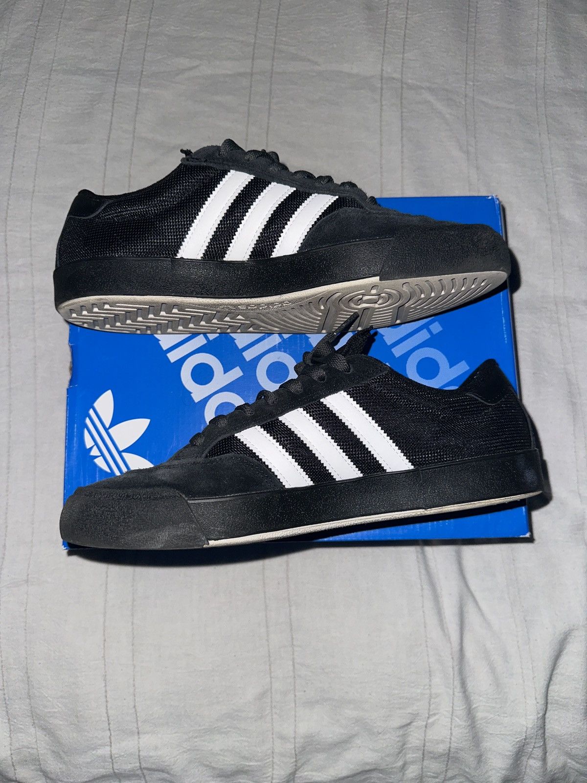 Adidas Adidas Nora Skate shoe Size US 9.5 / EU 42-43 - 2 Thumbnail