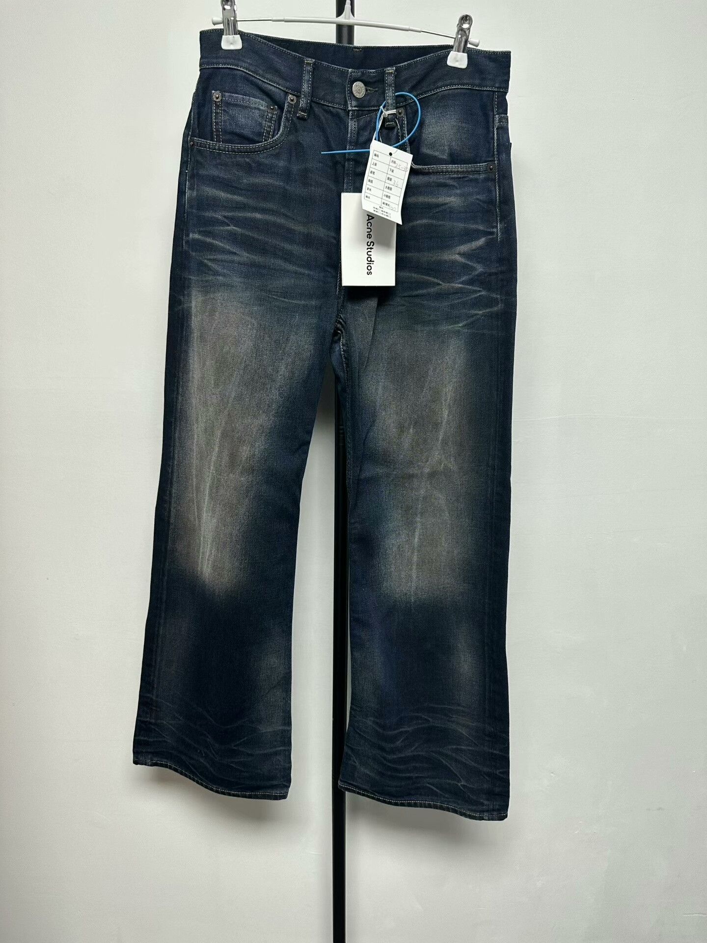 Acne Studios Acne Studio Women's Multi-pocket Jeans Size 27" / US 4 / IT 40 - 1 Thumbnail