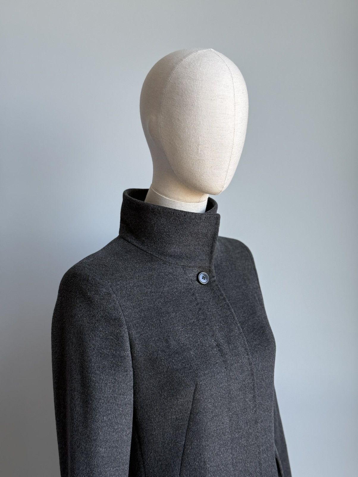 Max Mara Max Mara Studio Gray Virgin Wool Coat Tailored Mid Length Size XS / US 0-2 / IT 36-38 - 5 Thumbnail