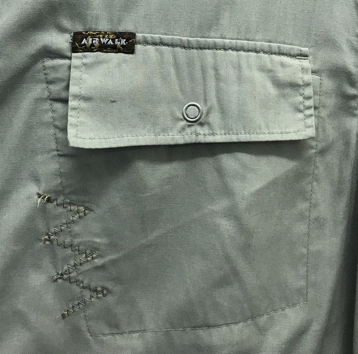 Airwalk × Vintage Vintage Airwalk Short Sleeve Shirt Button Ups Size US L / EU 52-54 / 3 - 7 Thumbnail