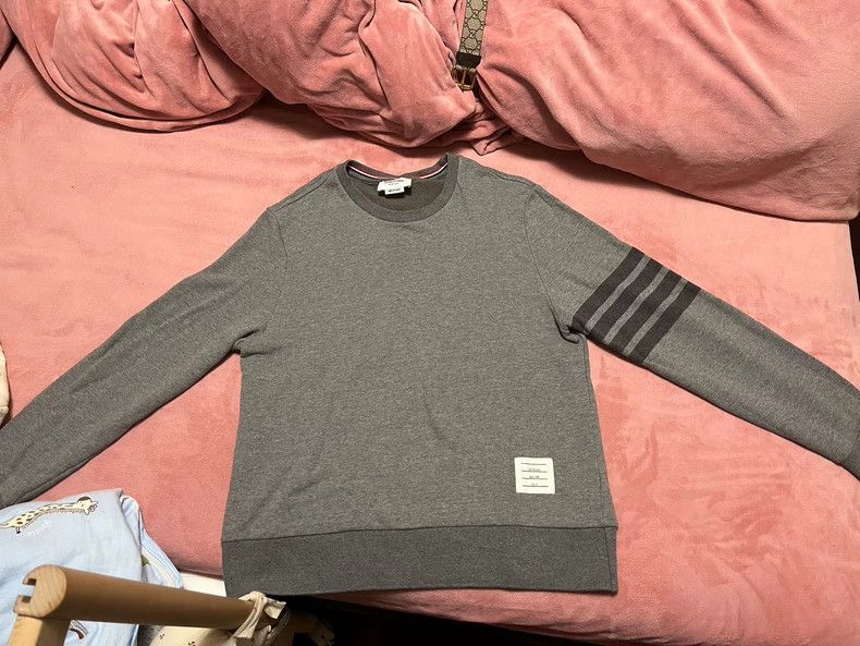 Thom Browne Thom browne Classic four-striped casual sports autumn knitw Size US XL / EU 56 / 4 - 1 Thumbnail