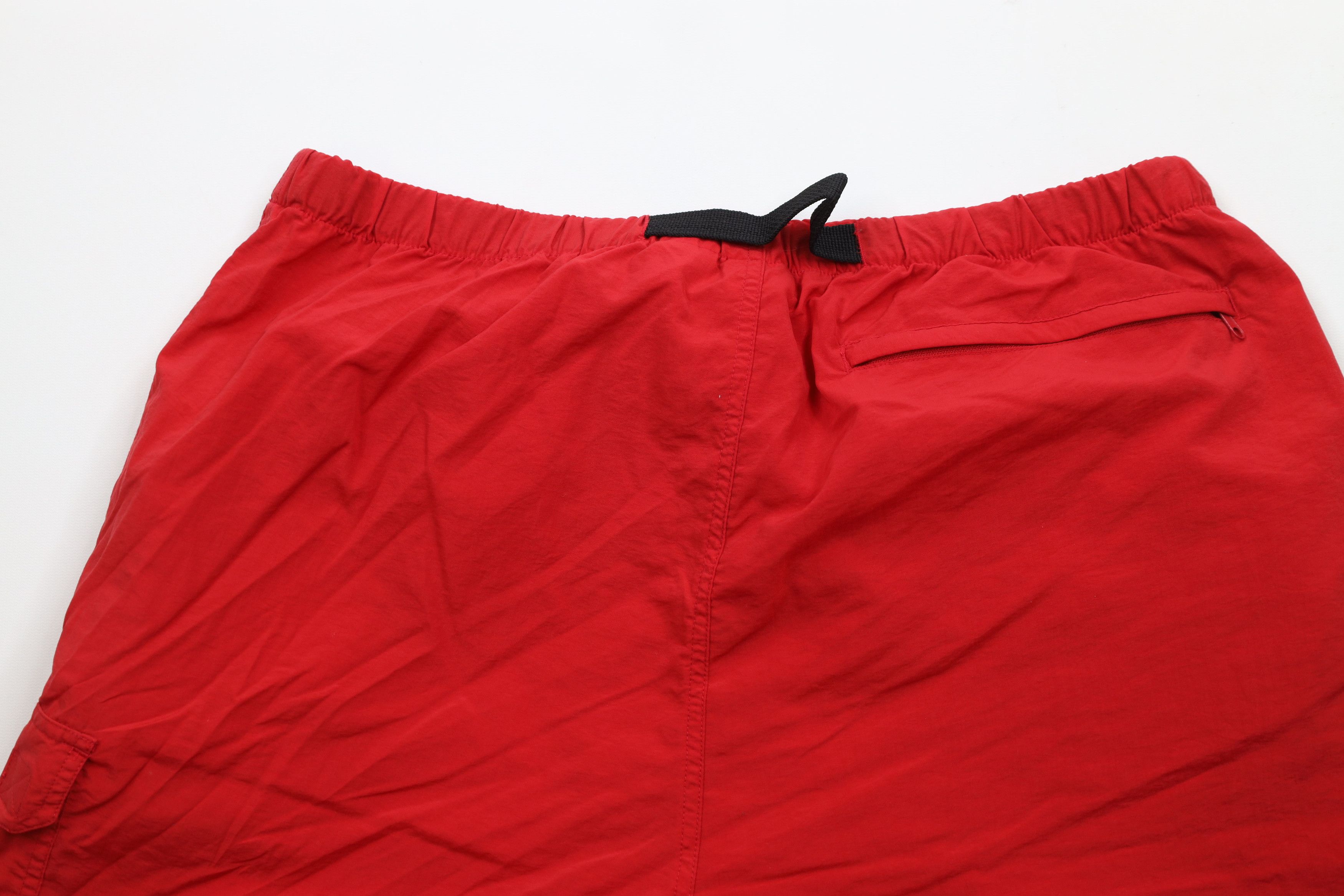 Universal Studios × Vintage Vintage 90s Universal Studios Belted Cargo Shorts Red Nylon Size US 38 / EU 54 - 9 Thumbnail