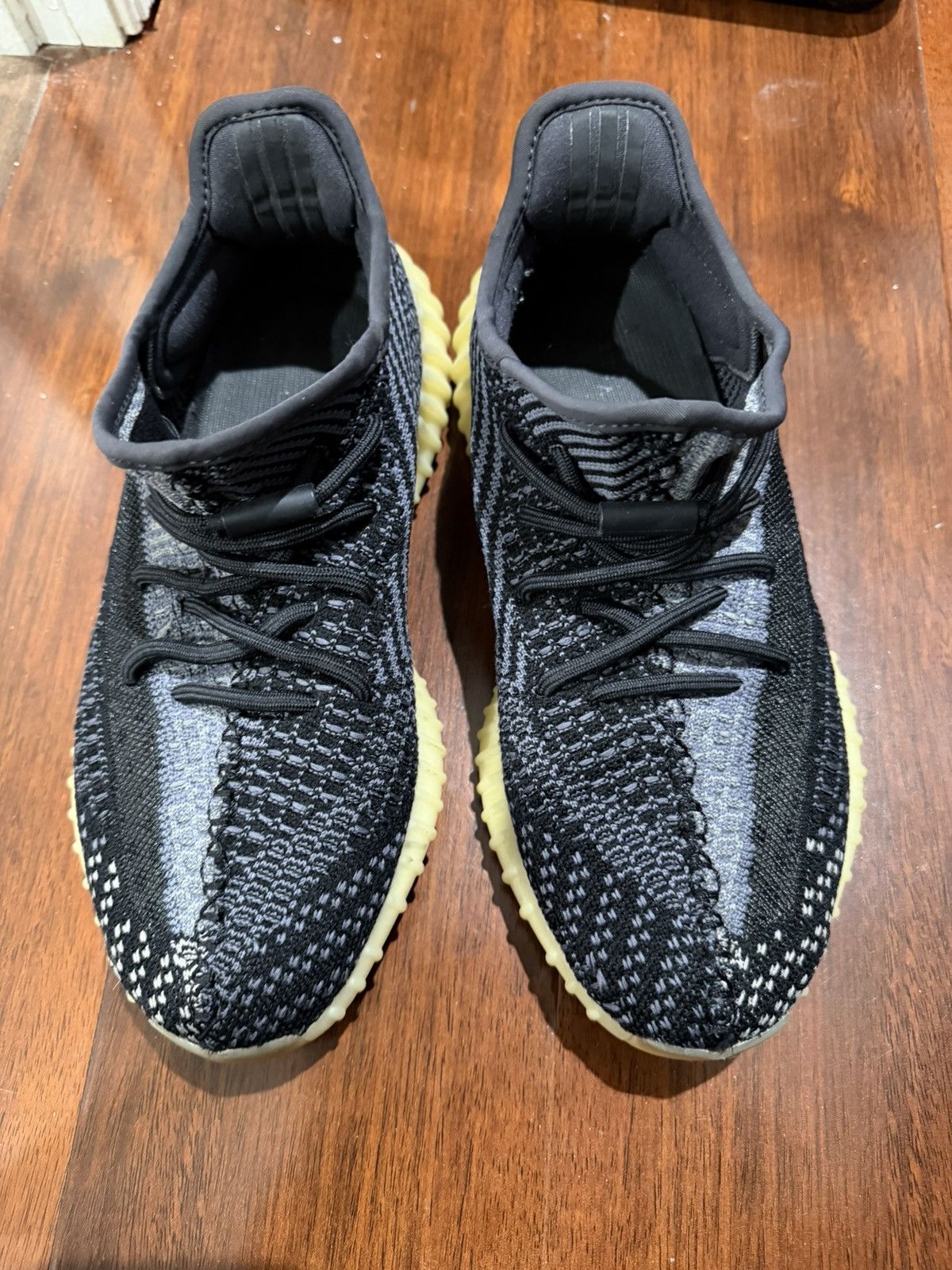 Yeezy Adidas Yeezy Boost 350 V2 Black non Reflective Static Size US 8 / EU 41 - 2 Thumbnail