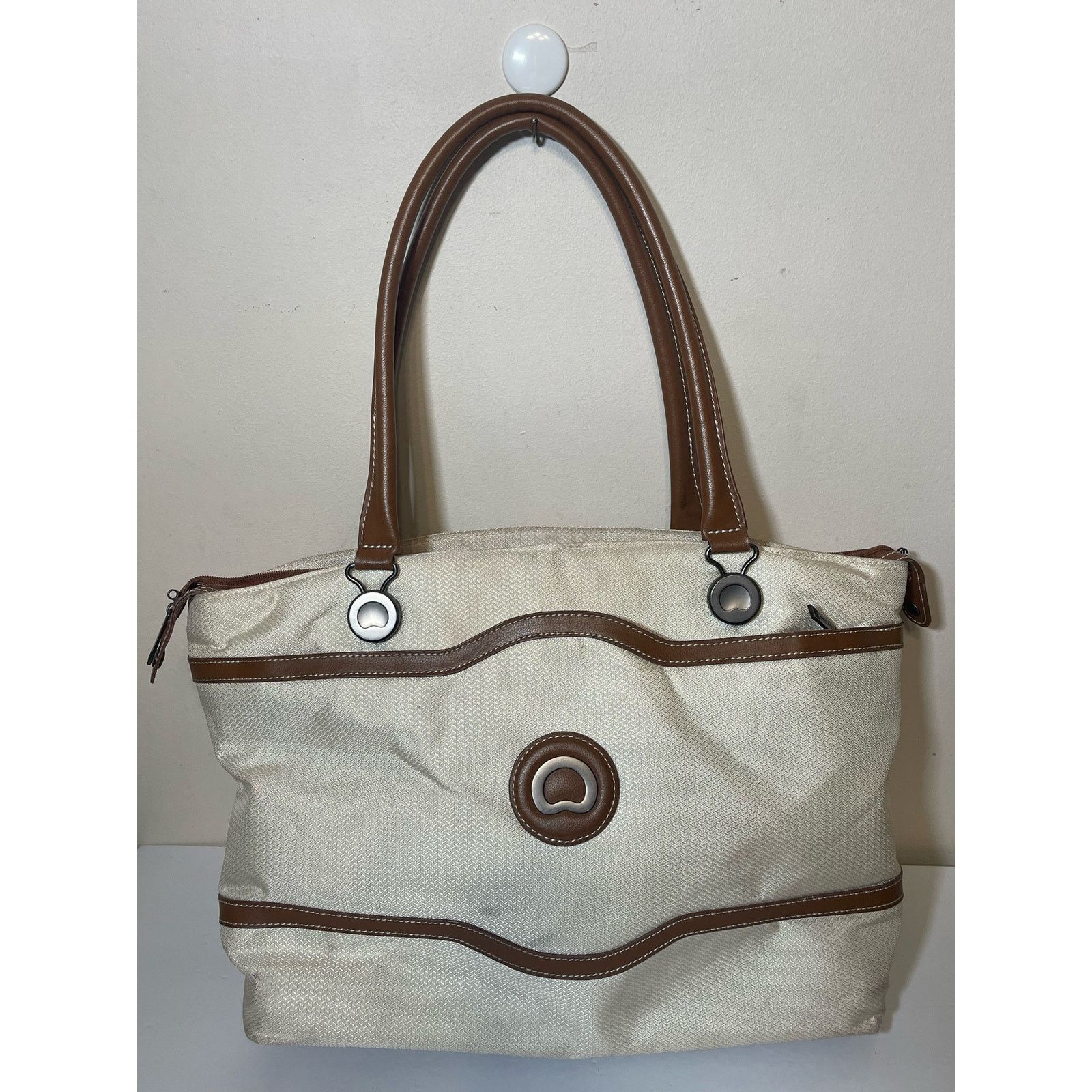 Unkwn Delsey Paris Chatelet Soft Air Shoulder / Tote Bag Used in Beige, Women's