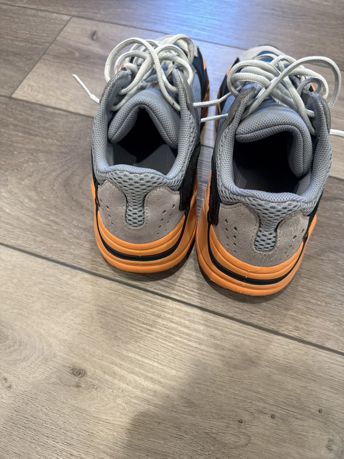 Yeezy Yeezy 700 Size US 9.5 / EU 42-43 - 1 Thumbnail