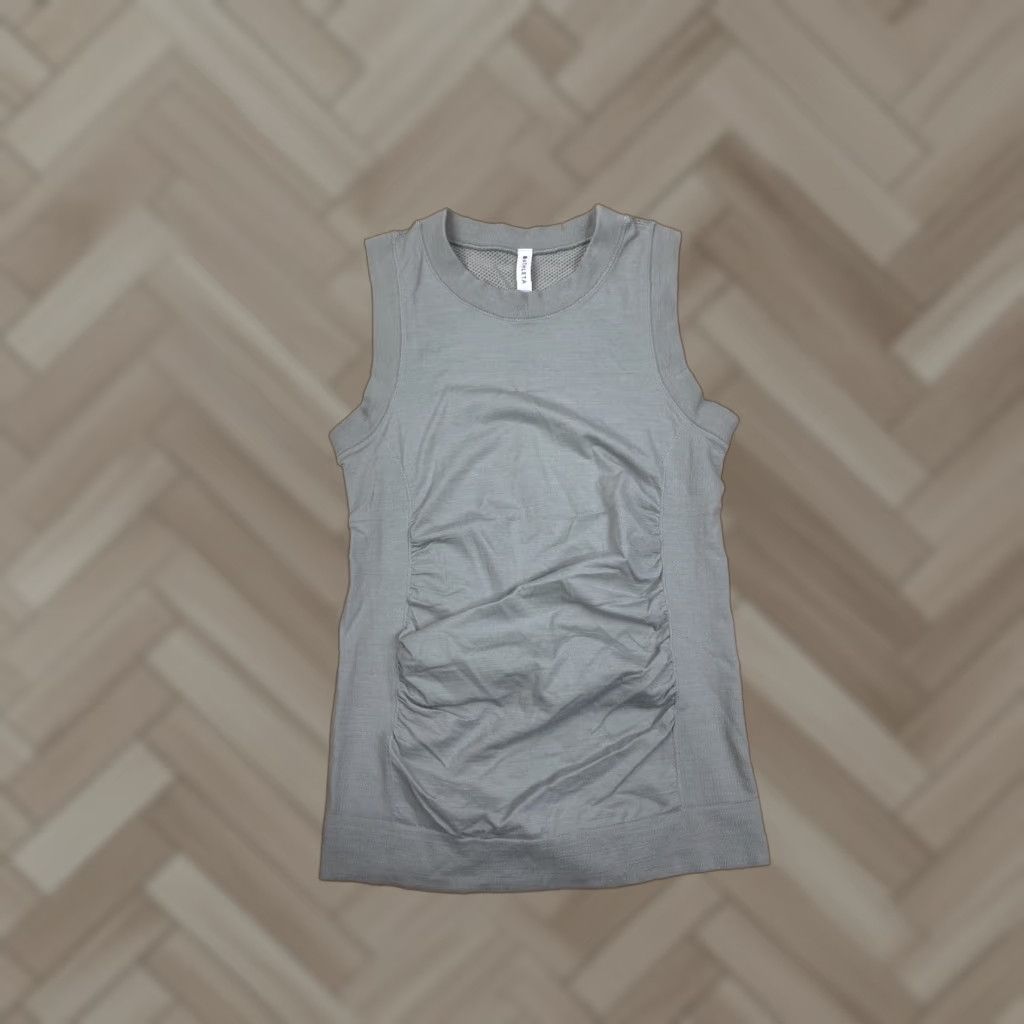 Athleta VINTAGE Athleta Top Womens XS Olive Green Sleeveless Casual Activewear #7606 Size XS / US 0-2 / IT 36-38 - 1 Thumbnail