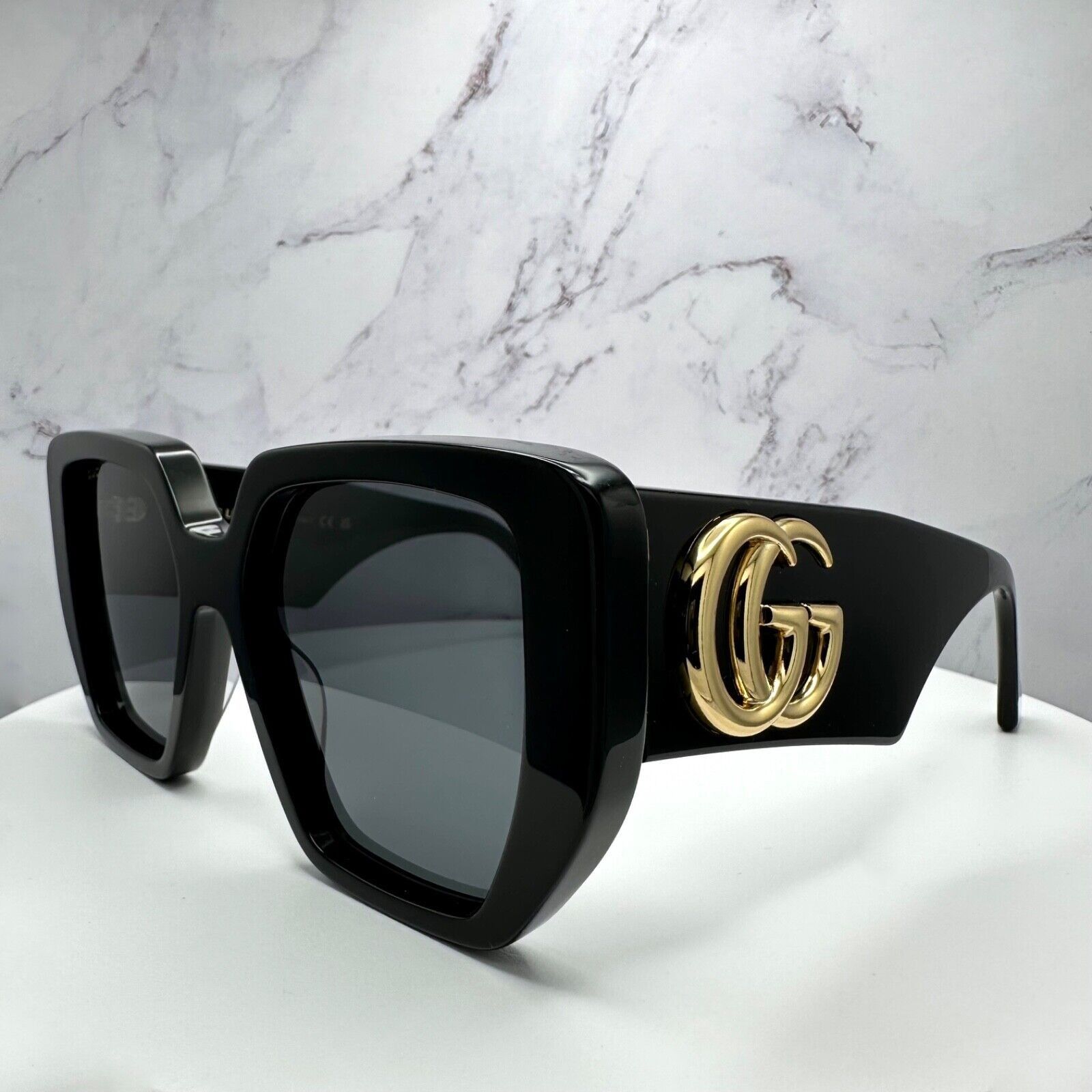 Gucci New GUCCI Sunglasses Black Gold Size ONE SIZE - 17 Thumbnail