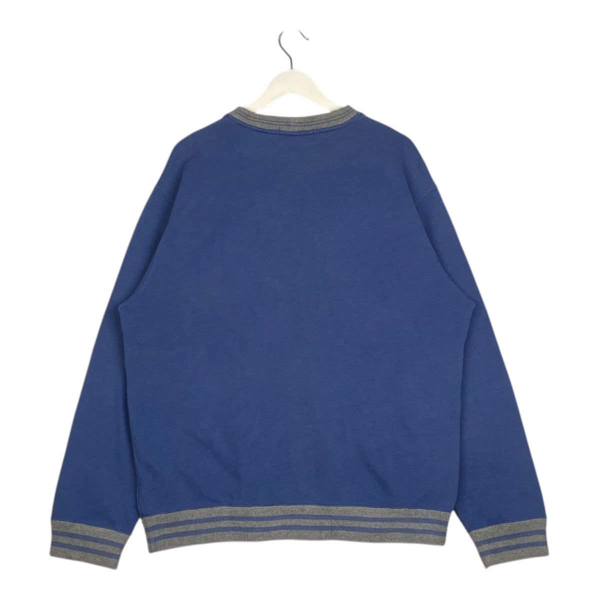 Eddie Bauer × Vintage Vintage Eddie Bauer Embroidered Crewneck Sweatshirt Blue Size US M / EU 48-50 / 2 - 8 Thumbnail