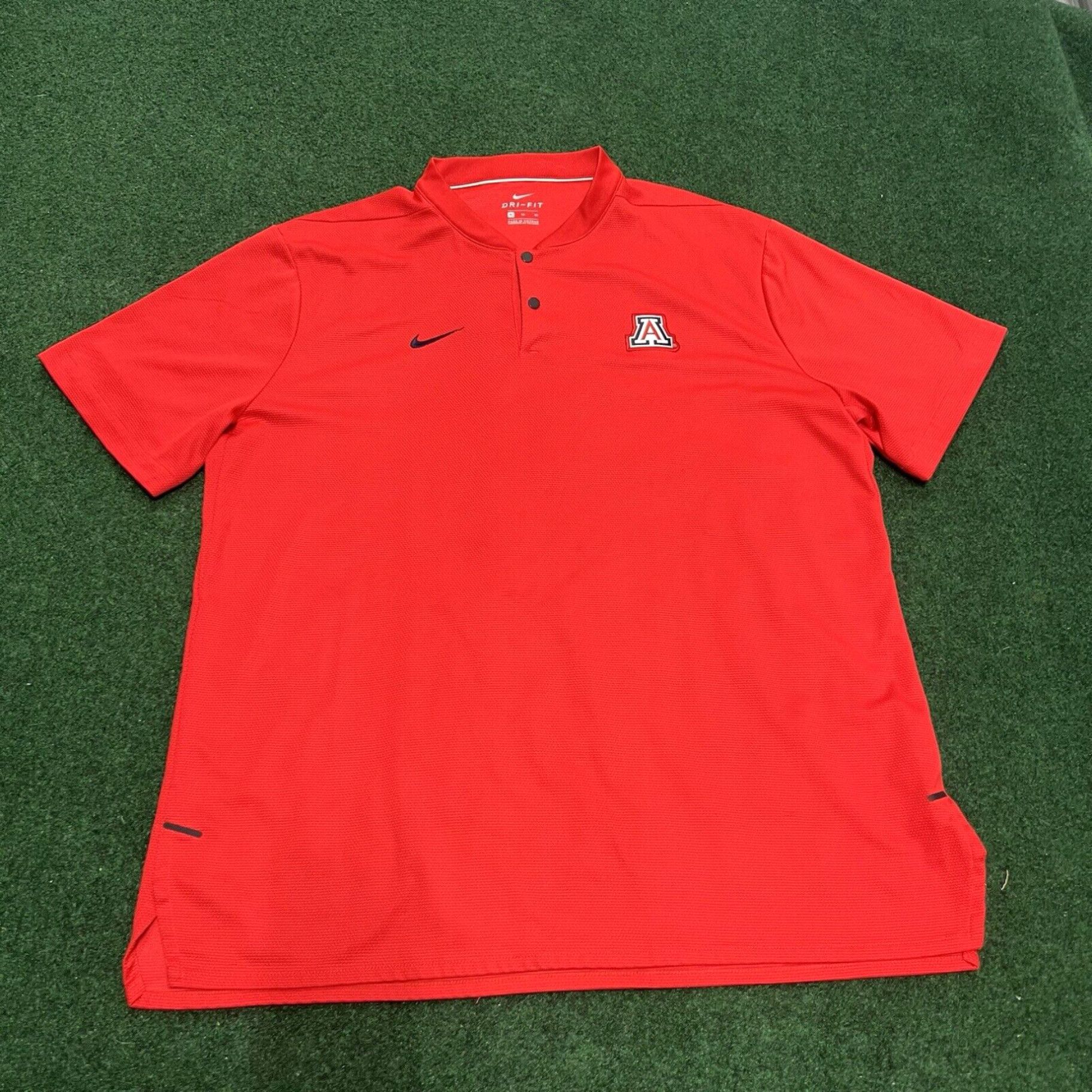 Nike University of Arizona Wildcats Shirt Mens XL Nike Dri Fit Short Sleeve Team Issu Size US XL / EU 56 / 4 - 1 Thumbnail