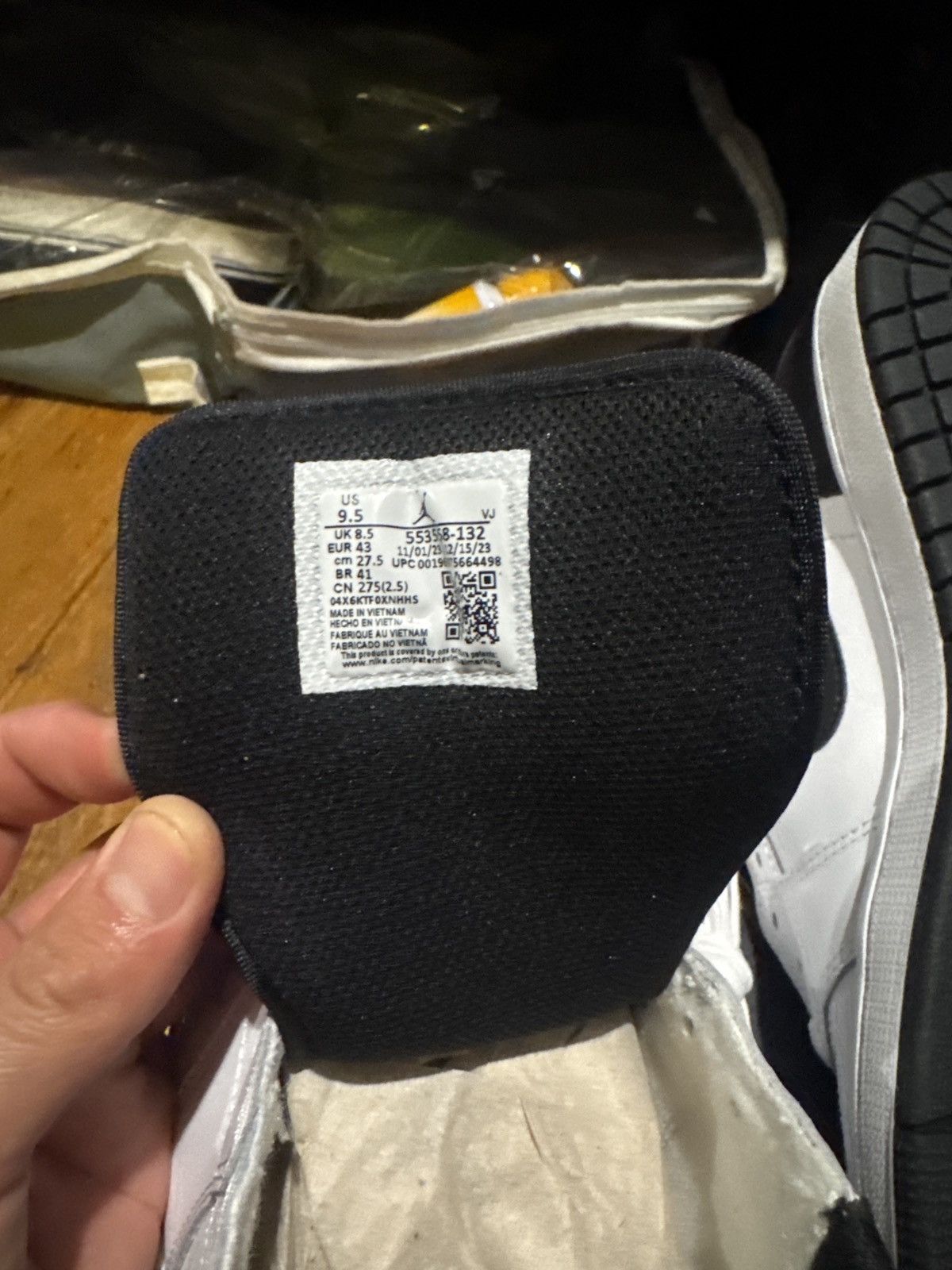 Nike Air Jordan 1 low Size US 9.5 / EU 42-43 - 6 Thumbnail