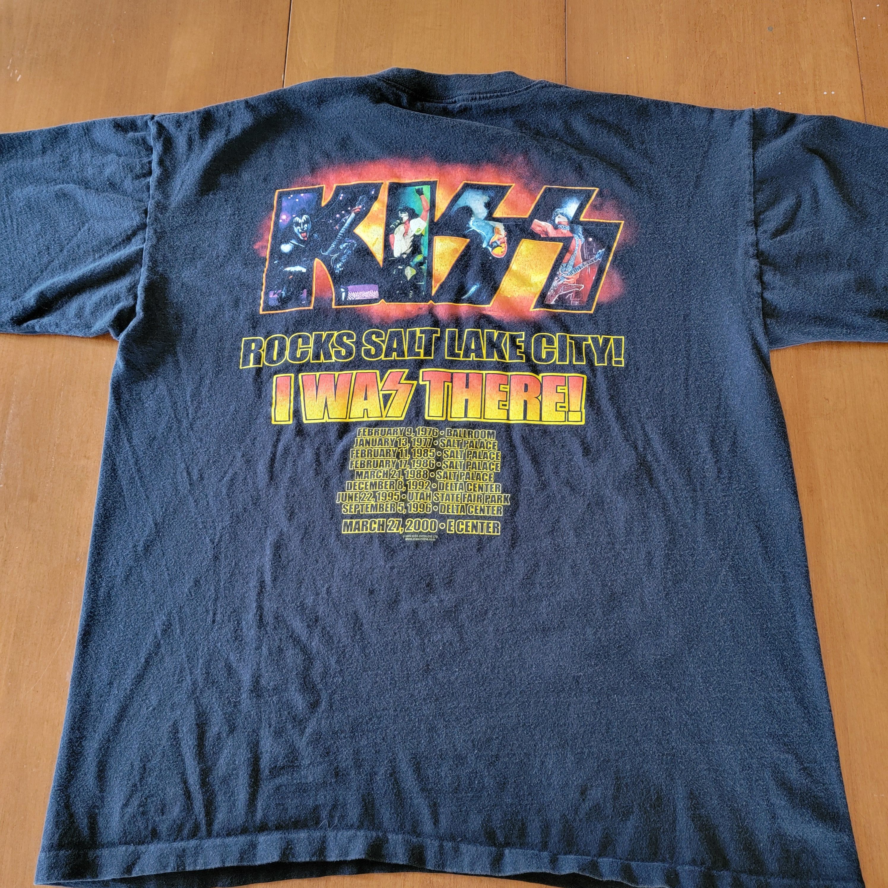 All Sport × Band Tees × Vintage Kiss 2000 Tour Shirt | Rocks Salt Lake City Size US XL / EU 56 / 4 - 6 Thumbnail