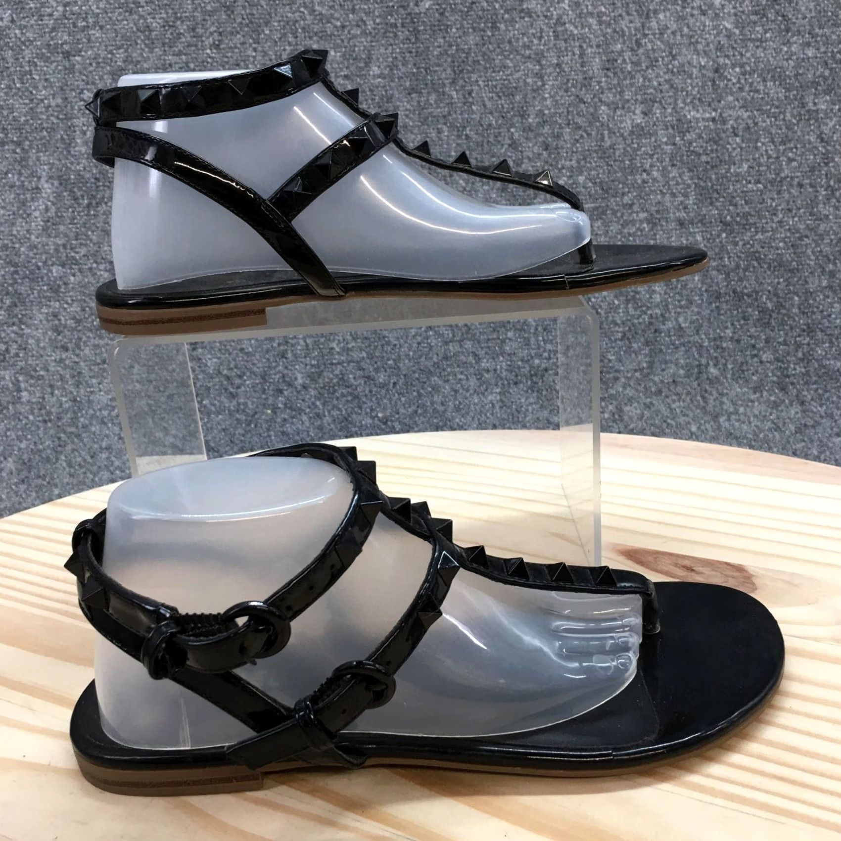 Vintage Michael Sandals Gladiator Flat Womens 6 Black Buckle Lani Rockstud Tonal Stud Flats Shoes Size US 6 / IT 36 - 2 Thumbnail