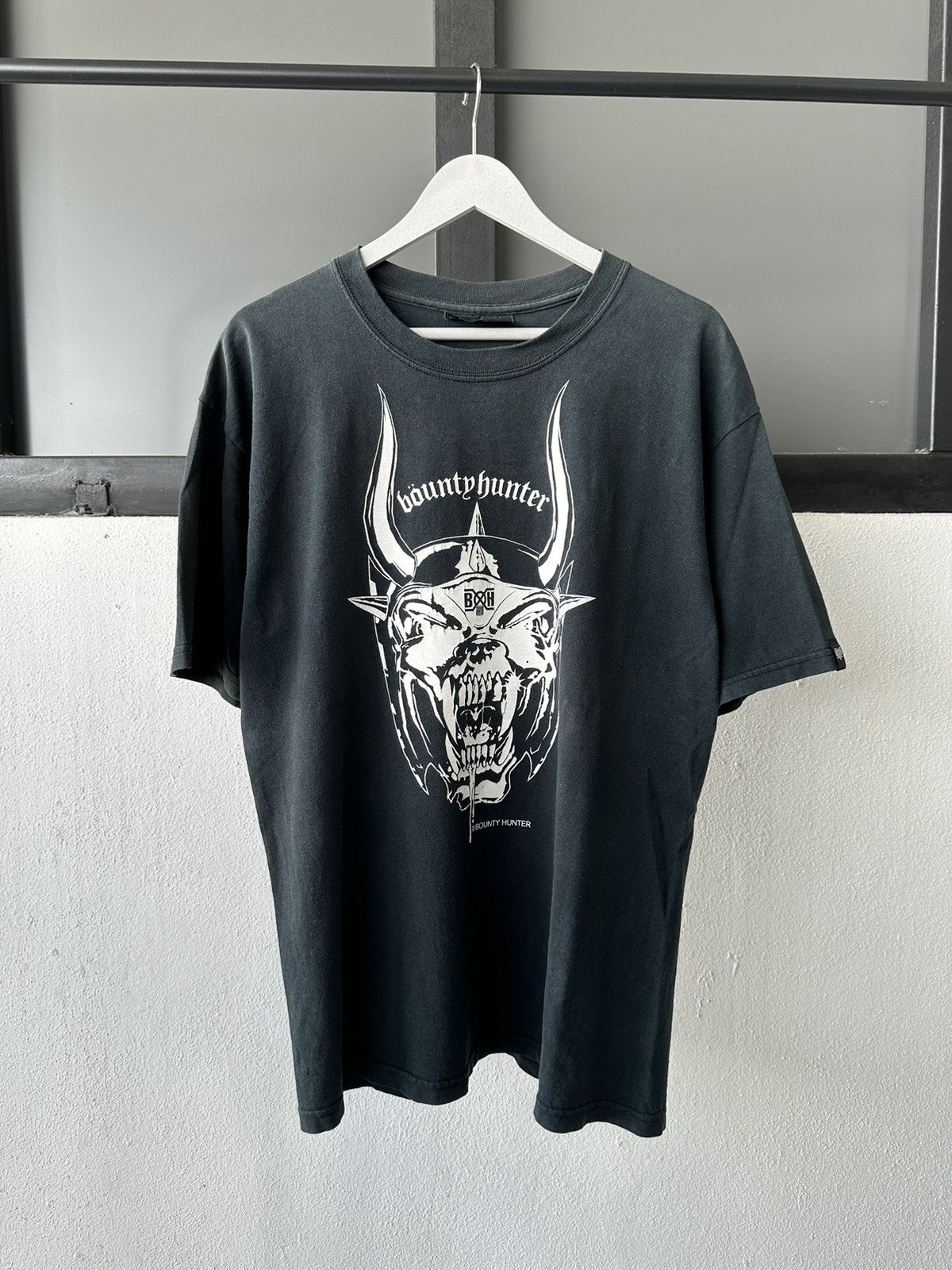 Bounty Hunter 2000s Bounty Hunter x Madness Motohead logo Size US L / EU 52-54 / 3 - 11 Thumbnail