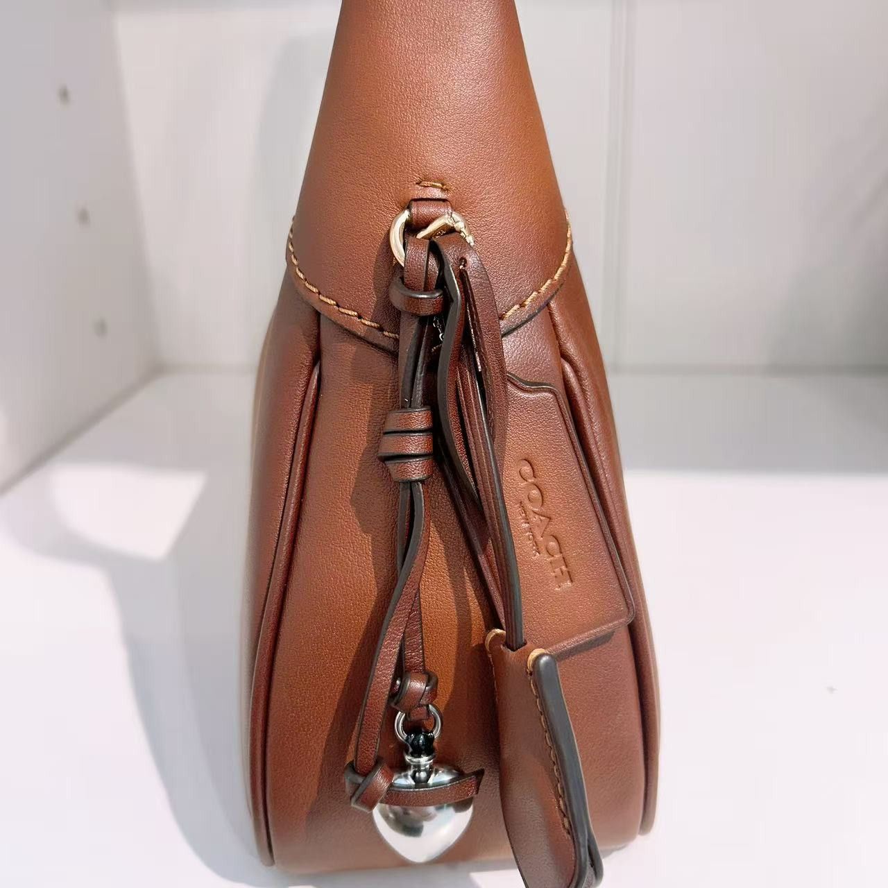 Coach Ella Small Shoulder Bag CDY38 Gold/Redwood Size ONE SIZE - 4 Thumbnail