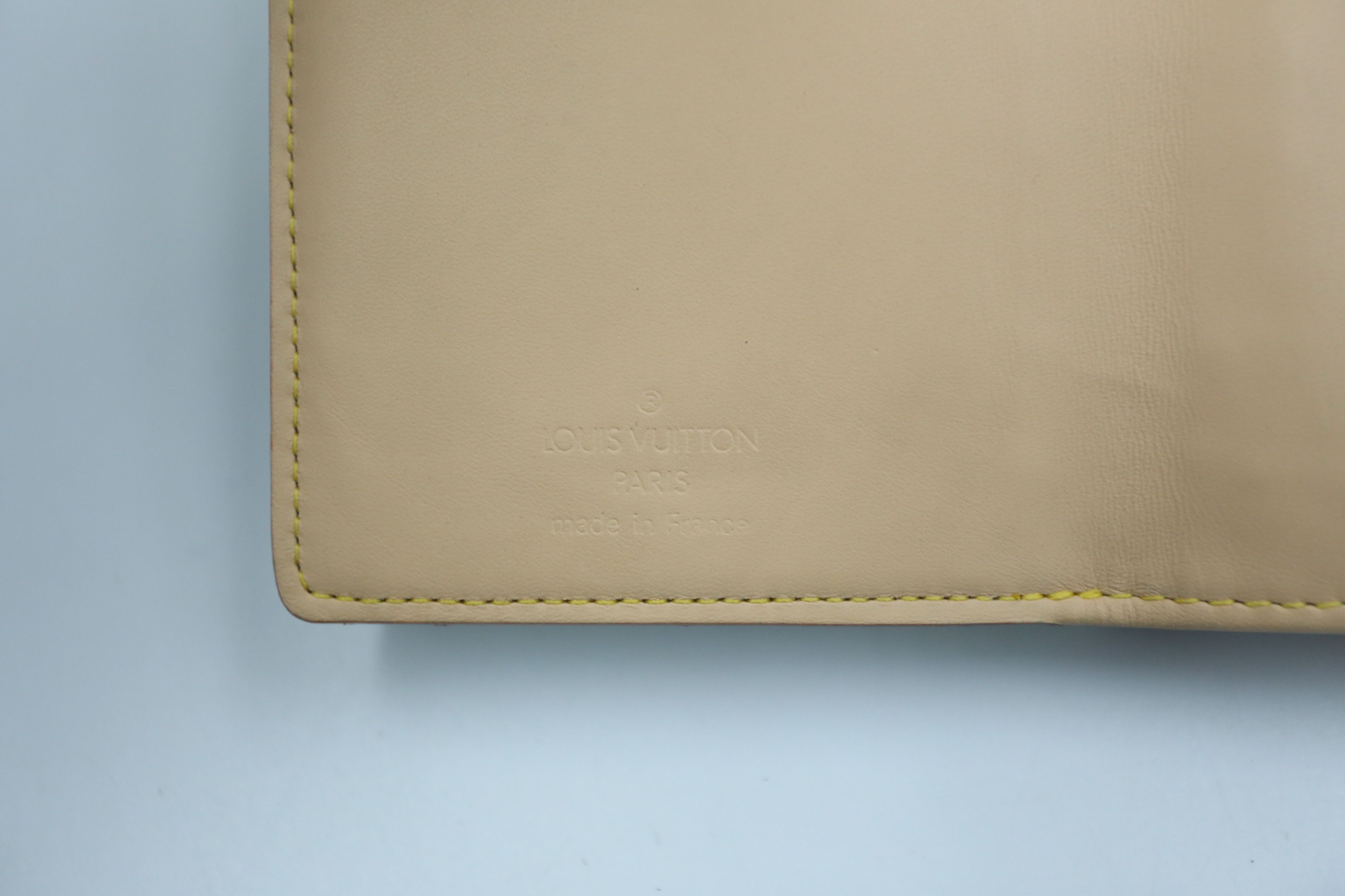 Louis Vuitton Louis Vuitton - MJ - Takashi Murakami - 2005 - Koala Wallet Size ONE SIZE - 8 Thumbnail