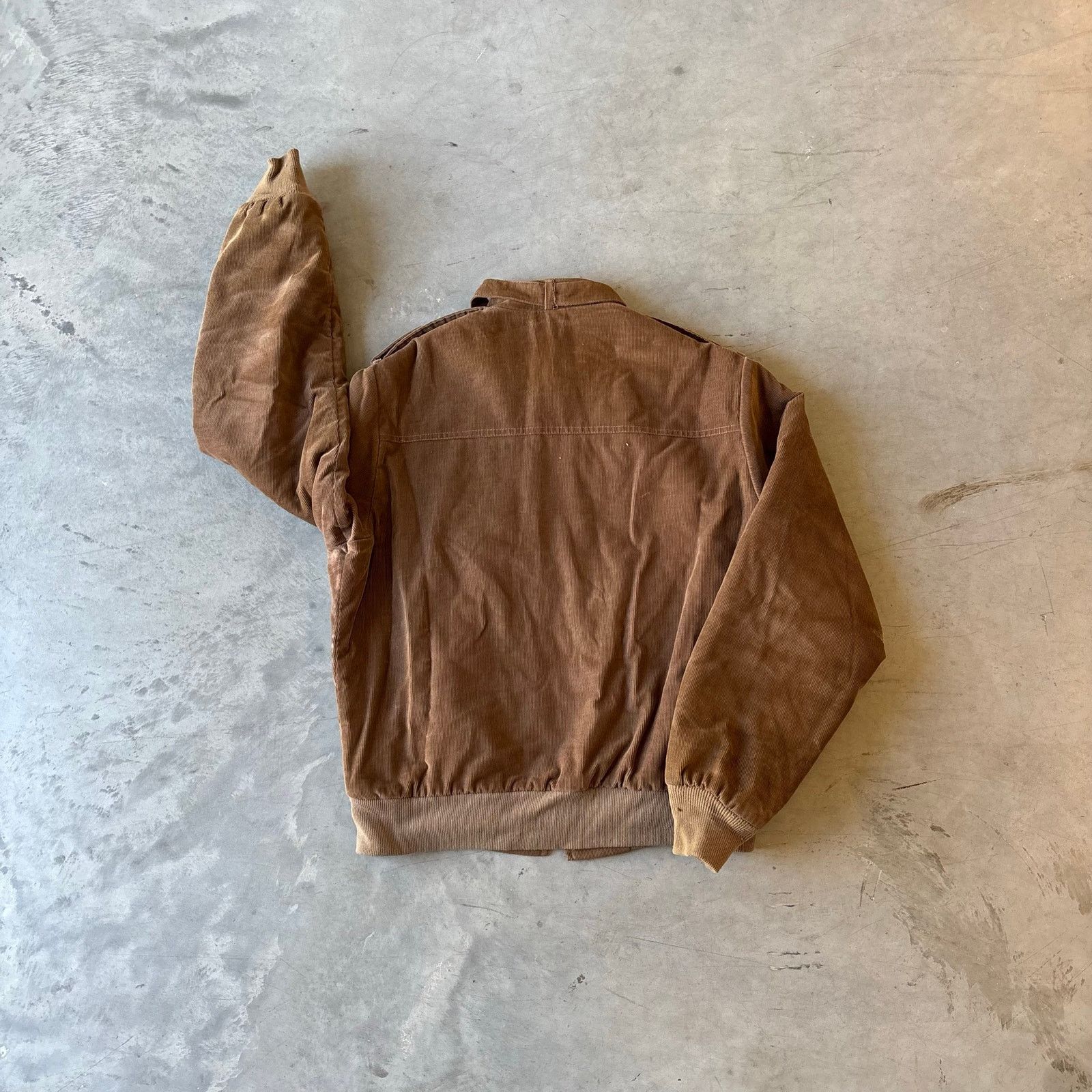 Vintage y2k vintage brown earthtone corduroy bomber jacket Size US L / EU 52-54 / 3 - 4 Thumbnail