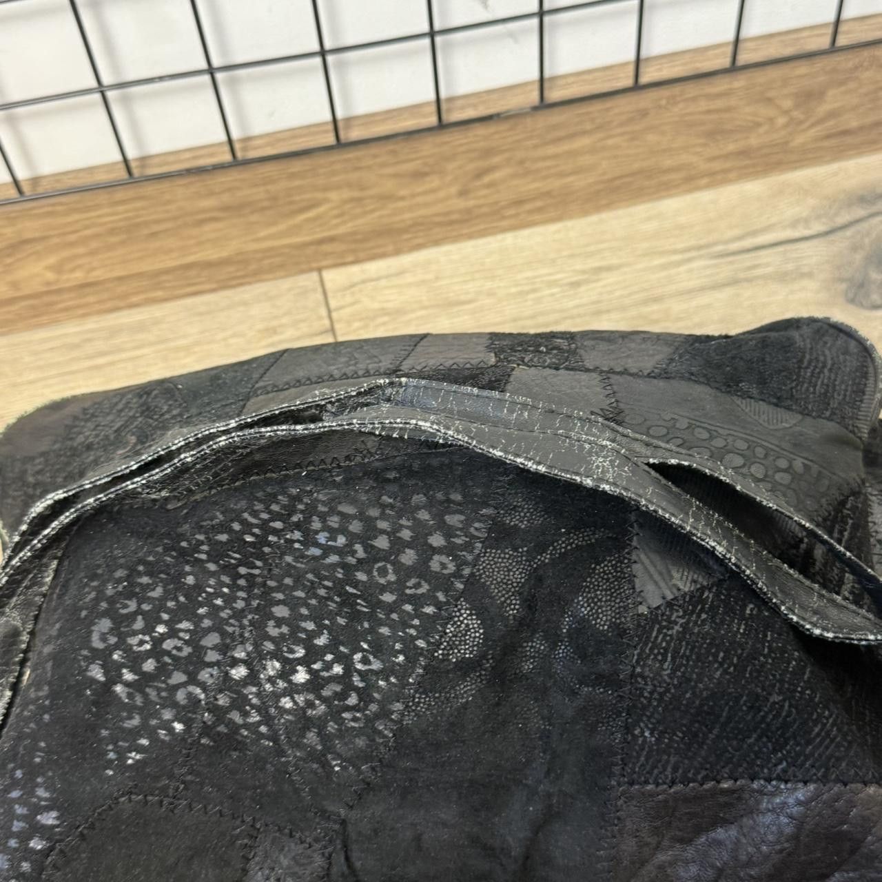 Vintage Vintage 2000s Black Leather Bag Affilaction Size ONE SIZE - 4 Thumbnail
