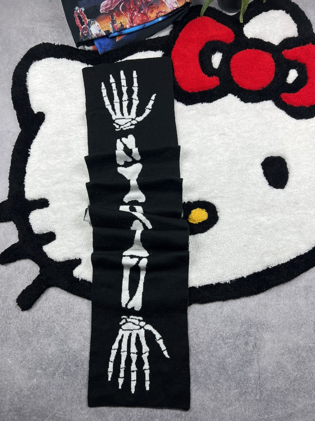 Hysteric Glamour Y2K Rhinestones Skulls Skeleton Faded Grunge Scarf Size ONE SIZE - 3 Thumbnail