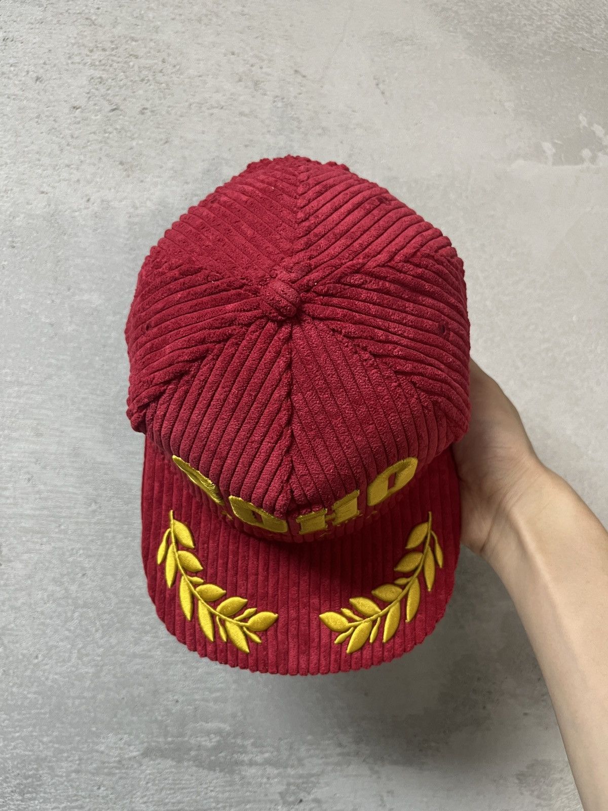 Corteiz Rare Corteiz X Soho Yacht Club Corduroy Snapback Hat Red Size ONE SIZE - 4 Thumbnail
