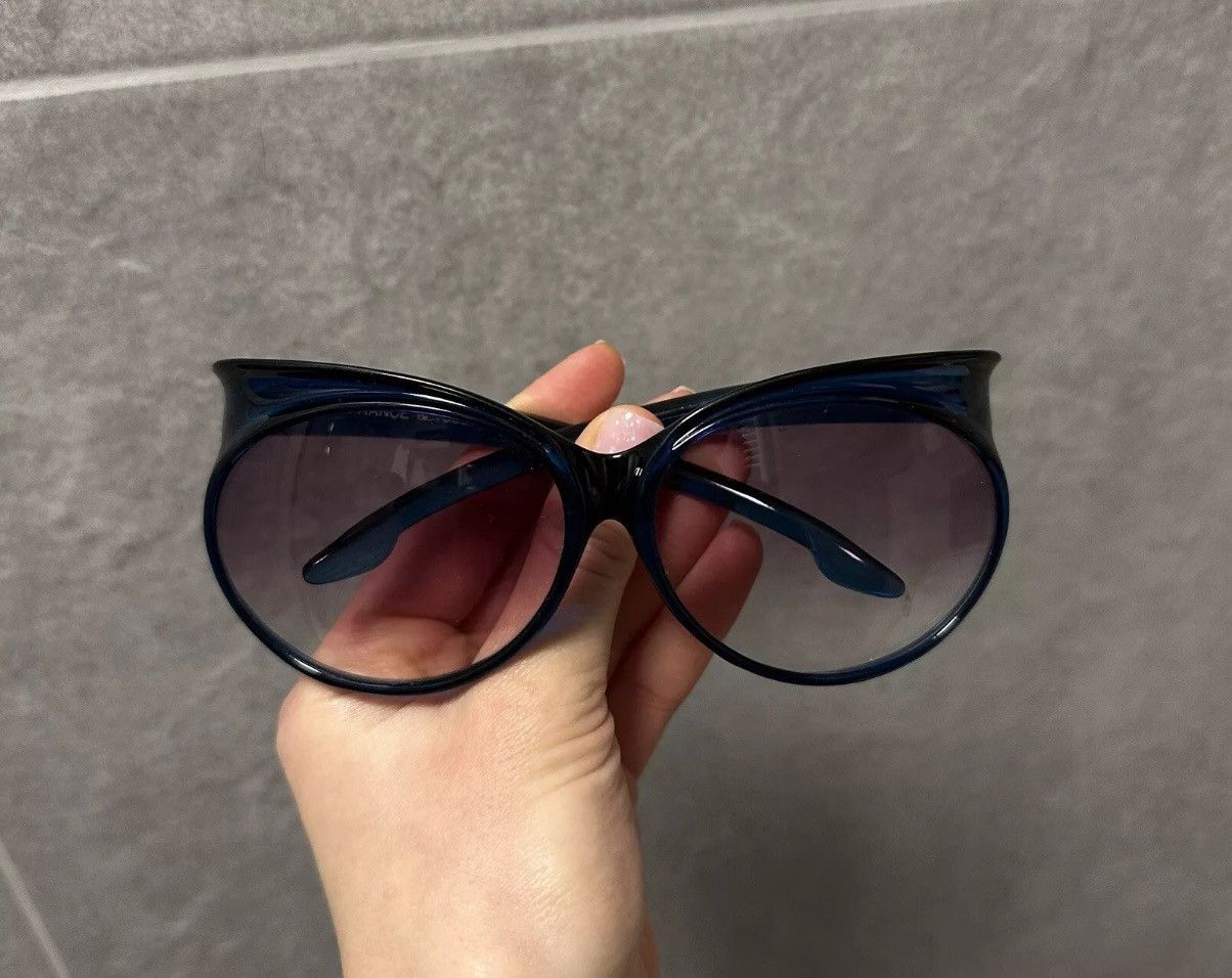 Vintage × Yves Saint Laurent Yves Saint Laurent Big Cat Eye Round Plastic Sunglasses Size ONE SIZE - 2 Thumbnail